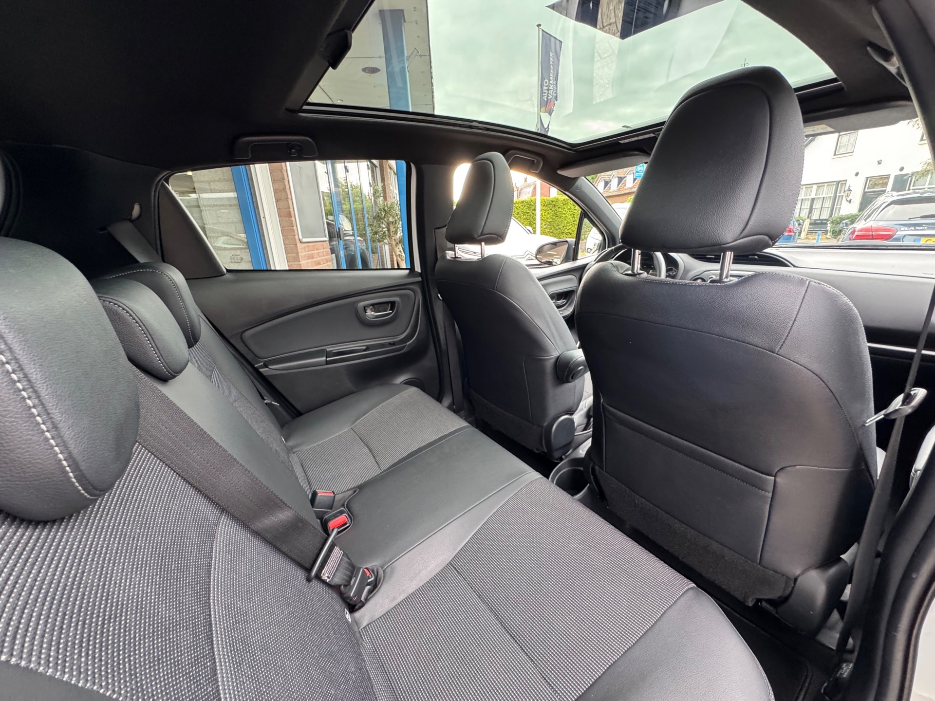 Foto van Toyota Toyota Yaris Hybrid