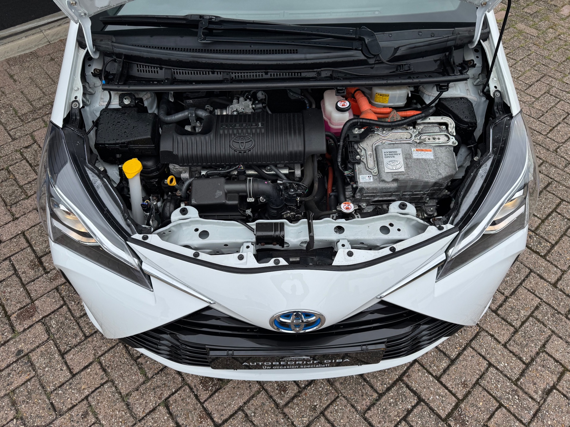 Foto van Toyota Toyota Yaris Hybrid