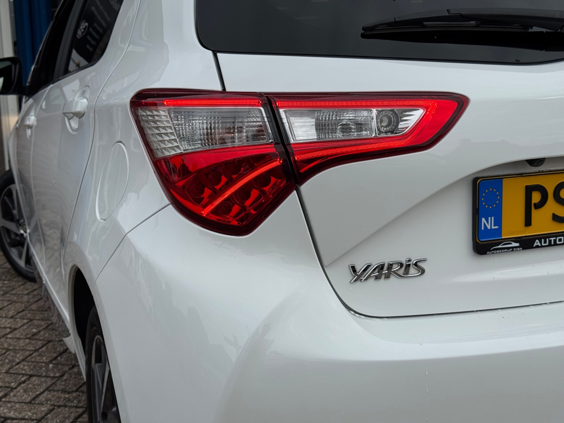 Foto van Toyota Toyota Yaris Hybrid