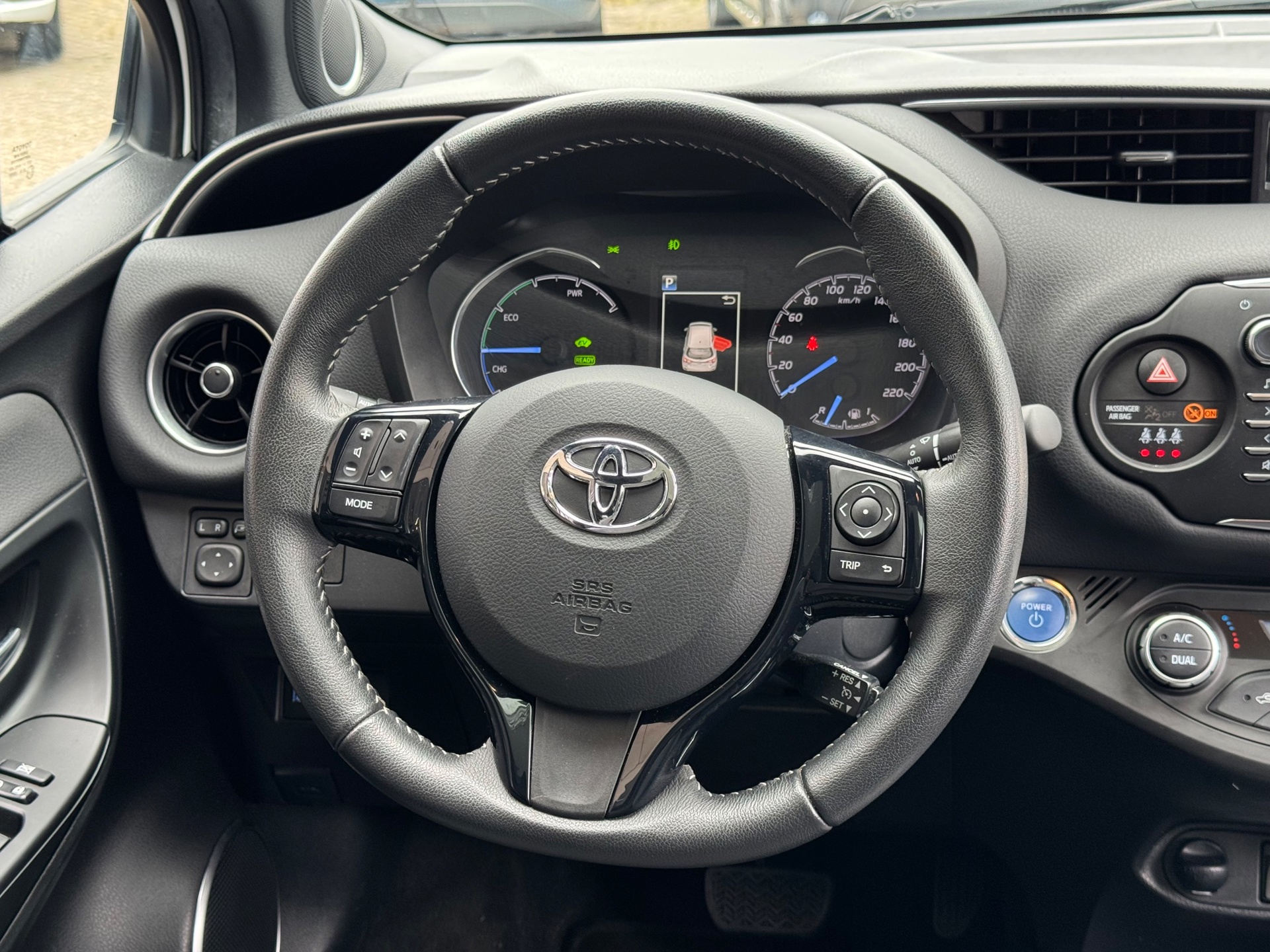 Foto van Toyota Toyota Yaris Hybrid