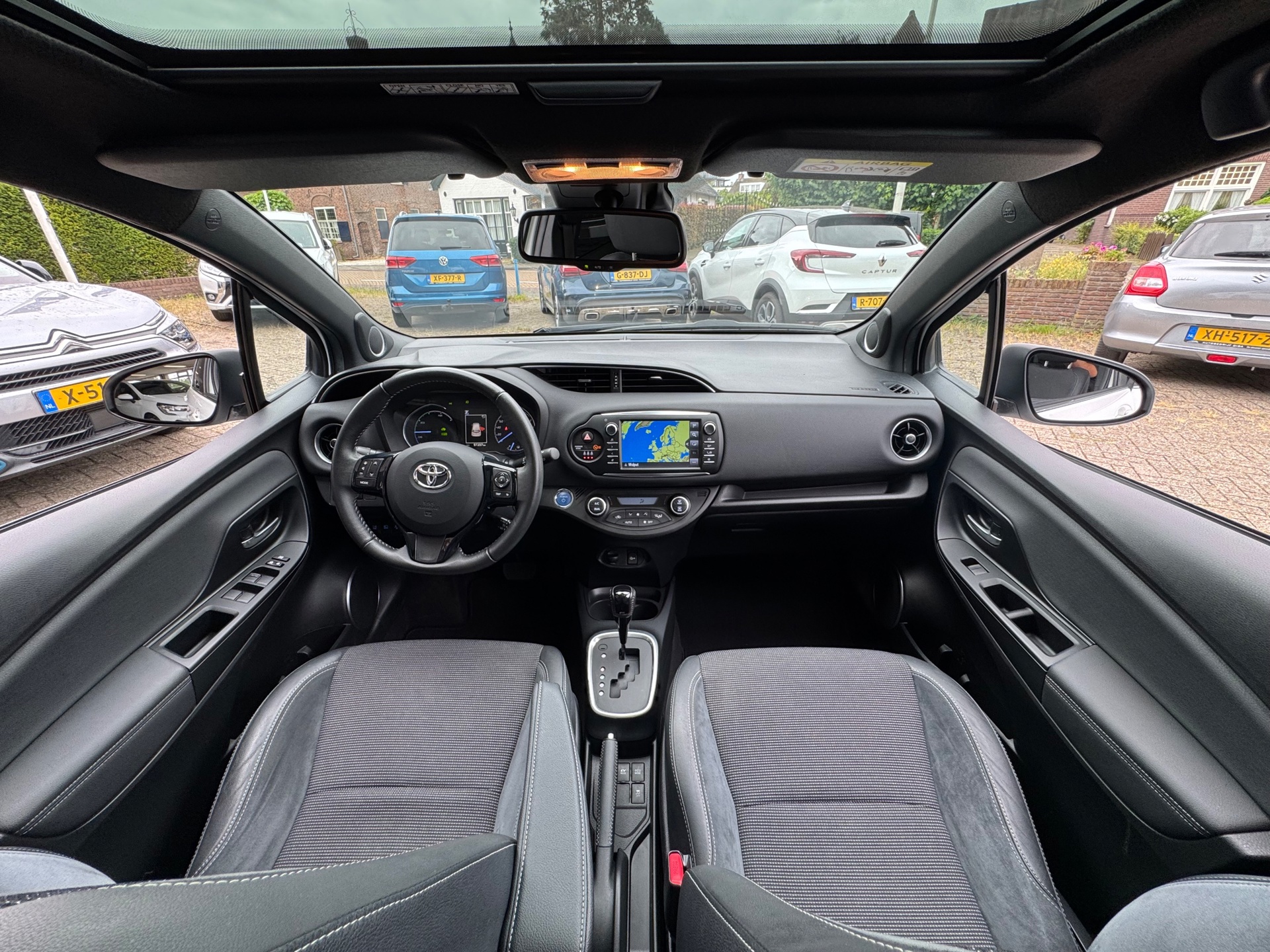 Foto van Toyota Toyota Yaris Hybrid