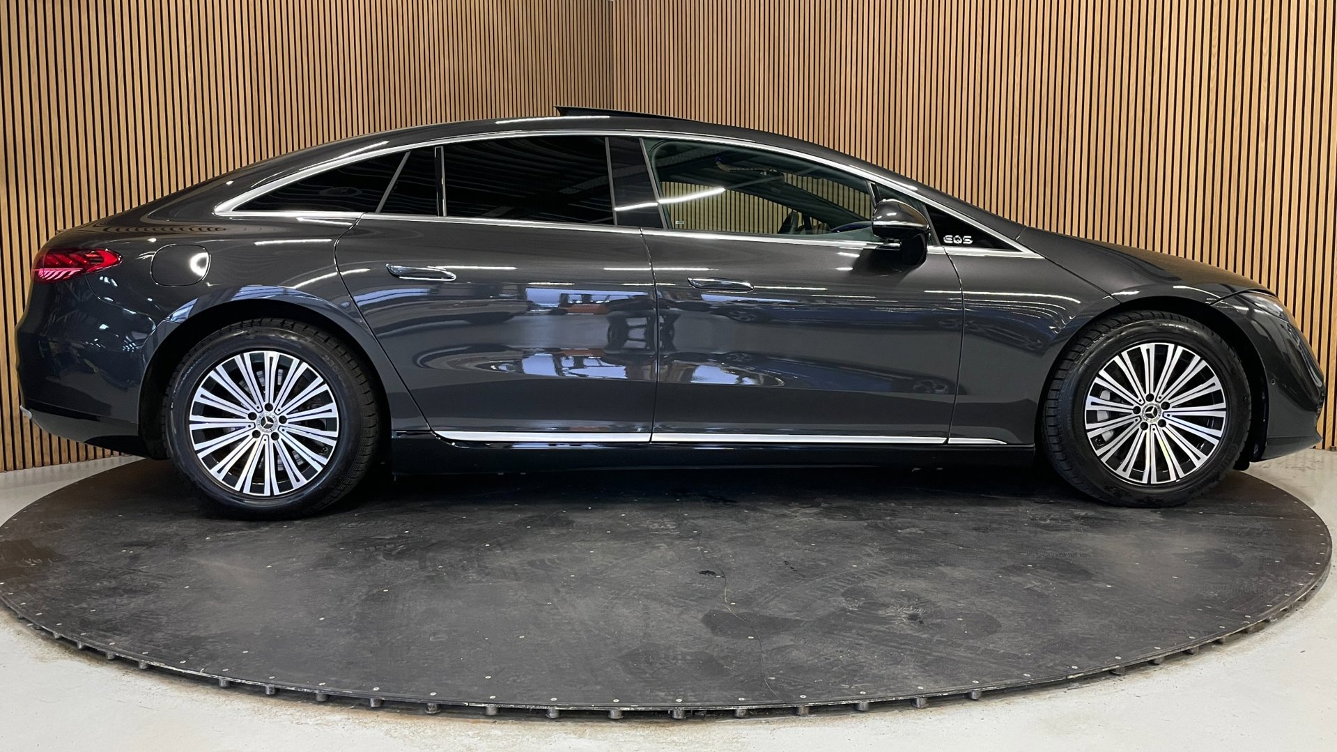 Foto van Mercedes-Benz Eqs 350