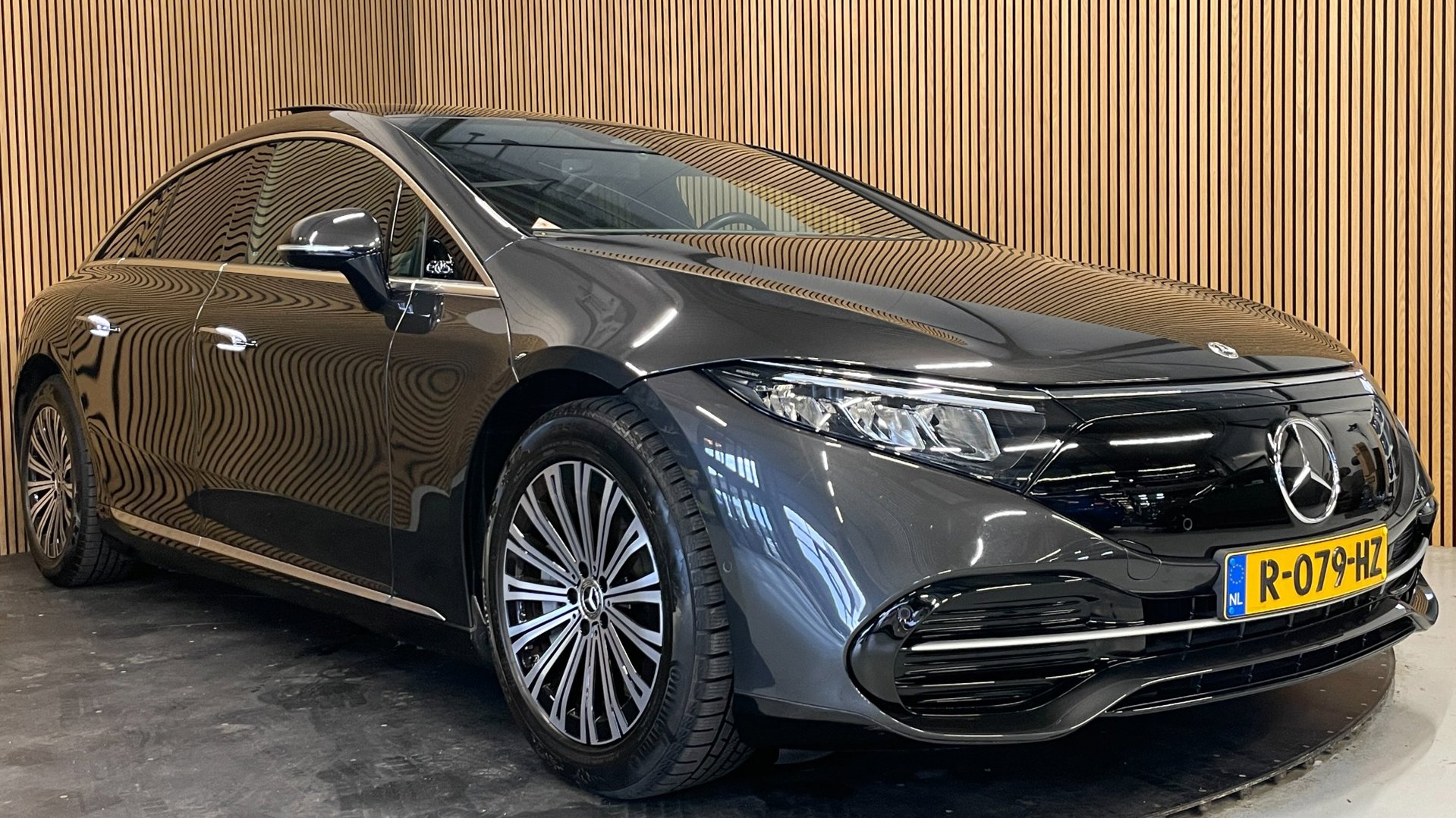 Foto van Mercedes-Benz Eqs 350