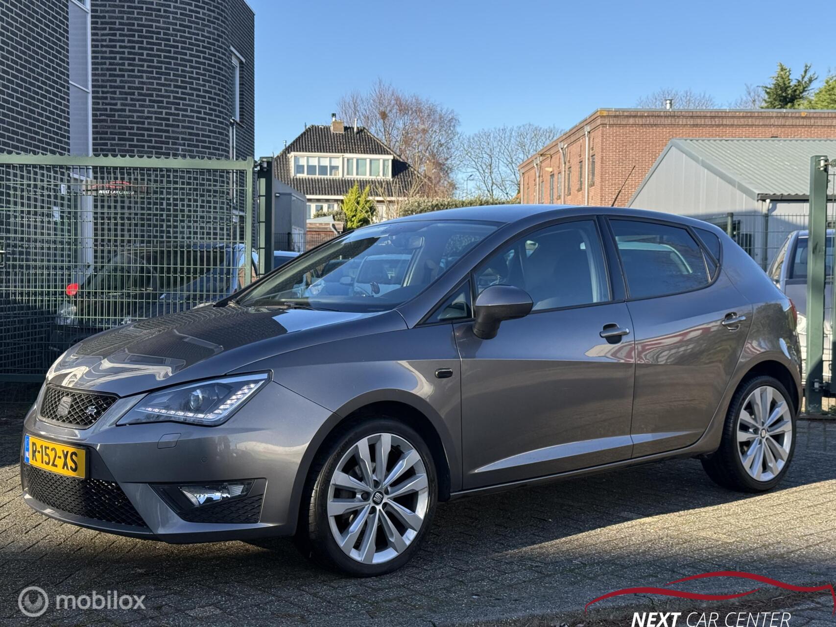 Seat Ibiza 1.0 EcoTSI FR Connect 2017 - voorkant