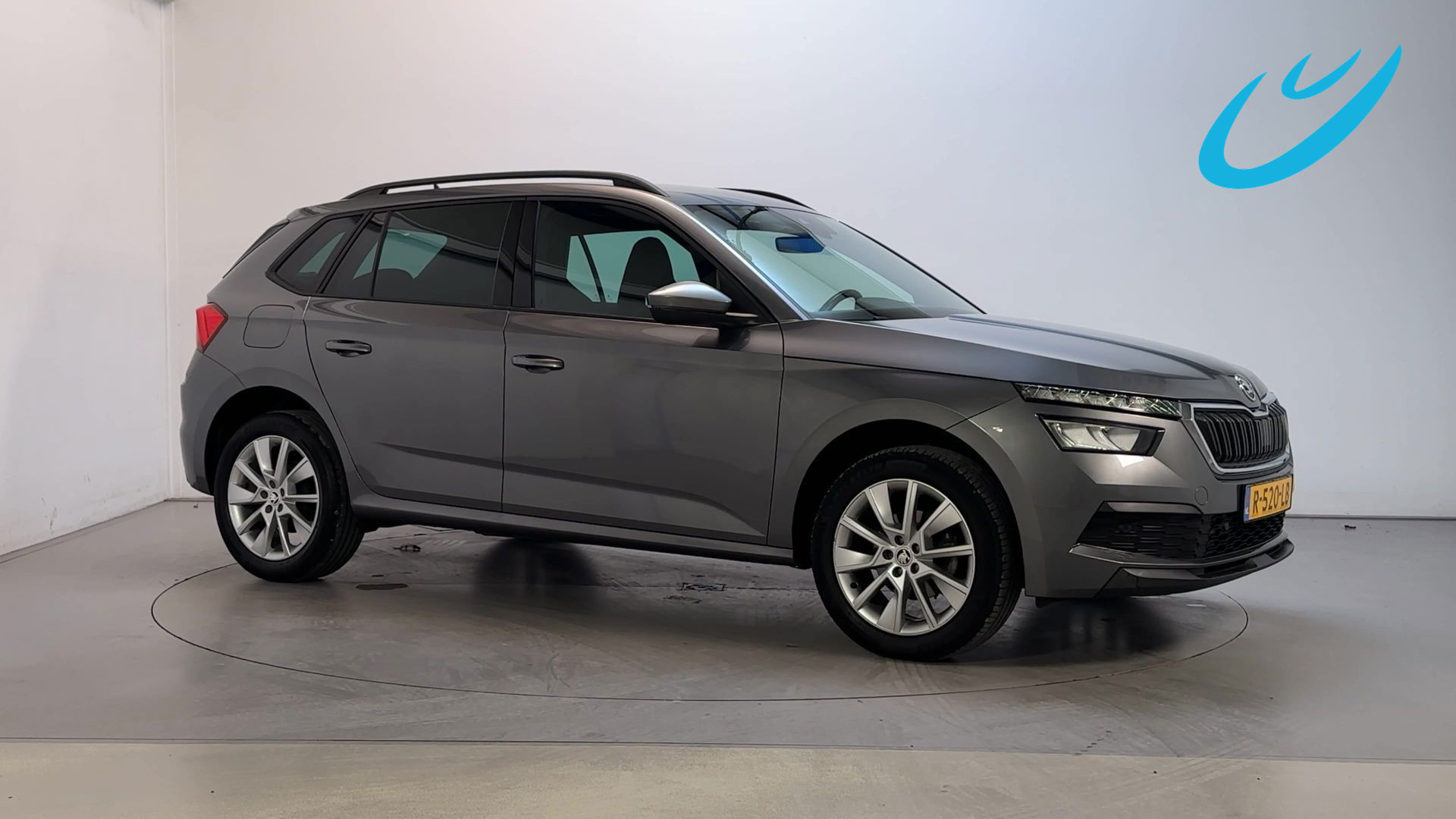 Skoda Kamiq 1.0 TSI Sport Business Virtual Cockpit Trekhaak Parkeersensoren App-Connect Stoelverwarming 2022 - voorkant