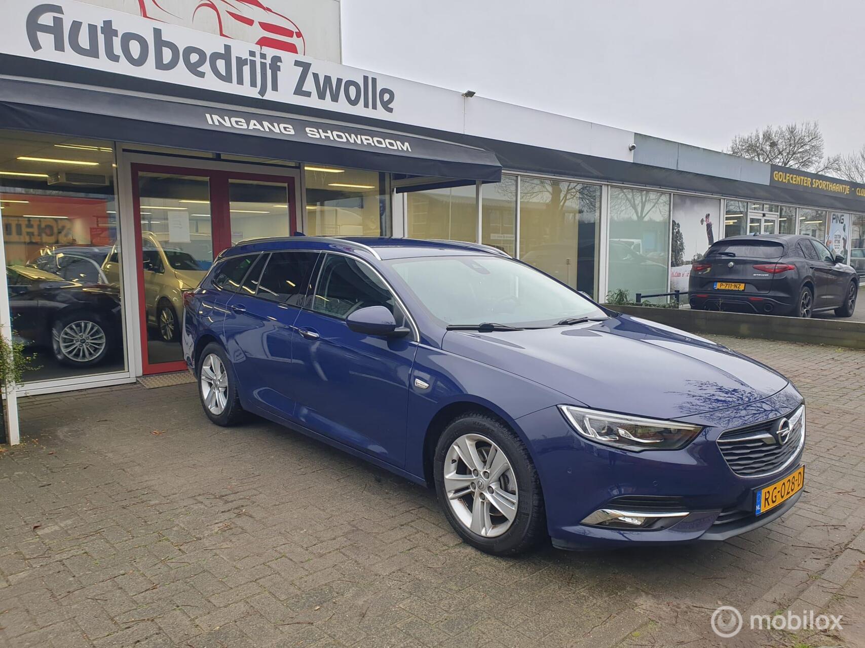 Opel Insignia 1.6CDTI AUTOMAAT|2017|NAVI|CRUIS 2017 - voorkant