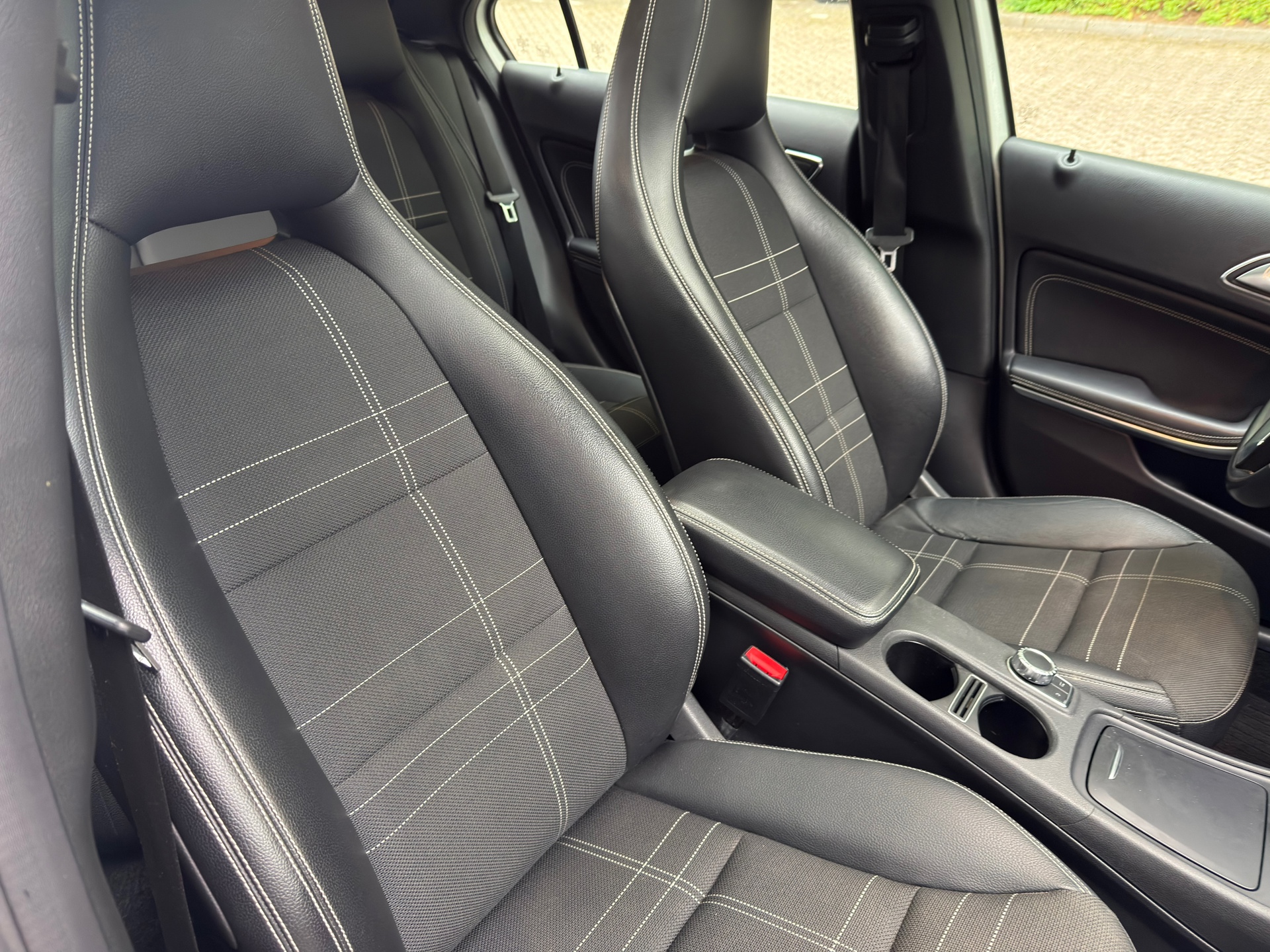 Foto van Mercedes-Benz A 250