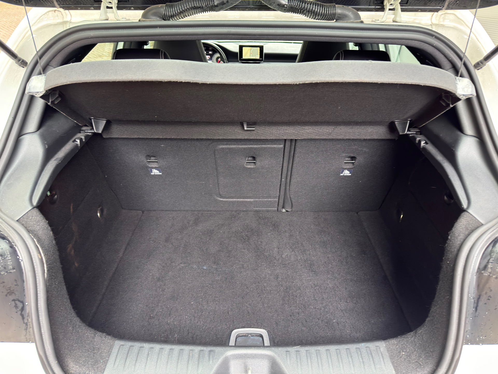 Foto van Mercedes-Benz A 250