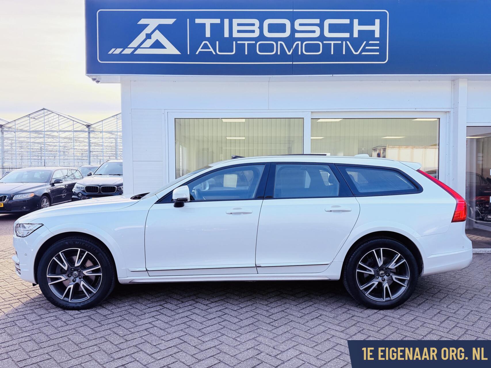 Foto van Volvo V90 Cross Country