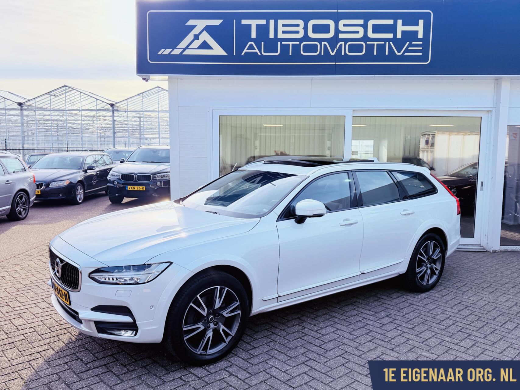 Volvo V90 Cross Country 2.0 T5 AWD PRO PANORAMA 360 gr CAM 2018 - voorkant