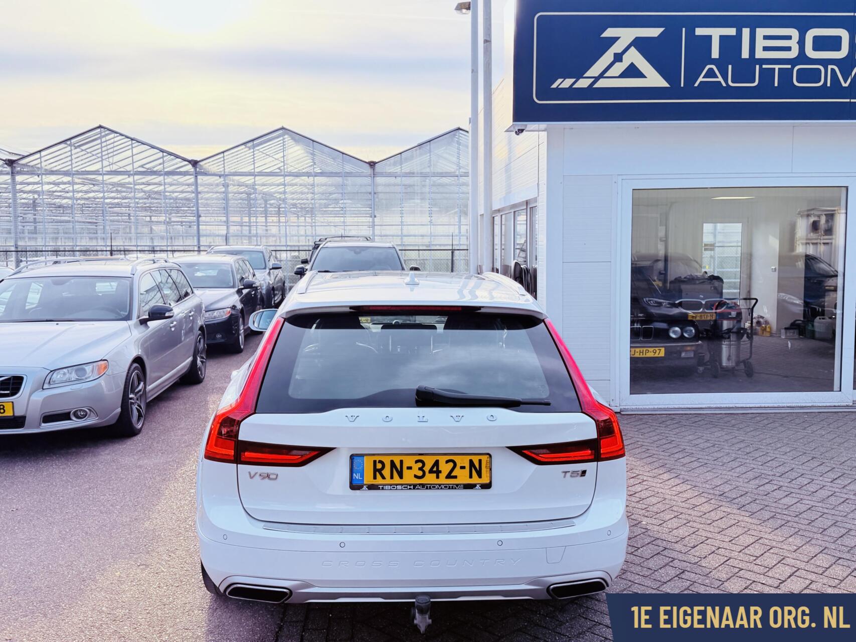 Foto van Volvo V90 Cross Country