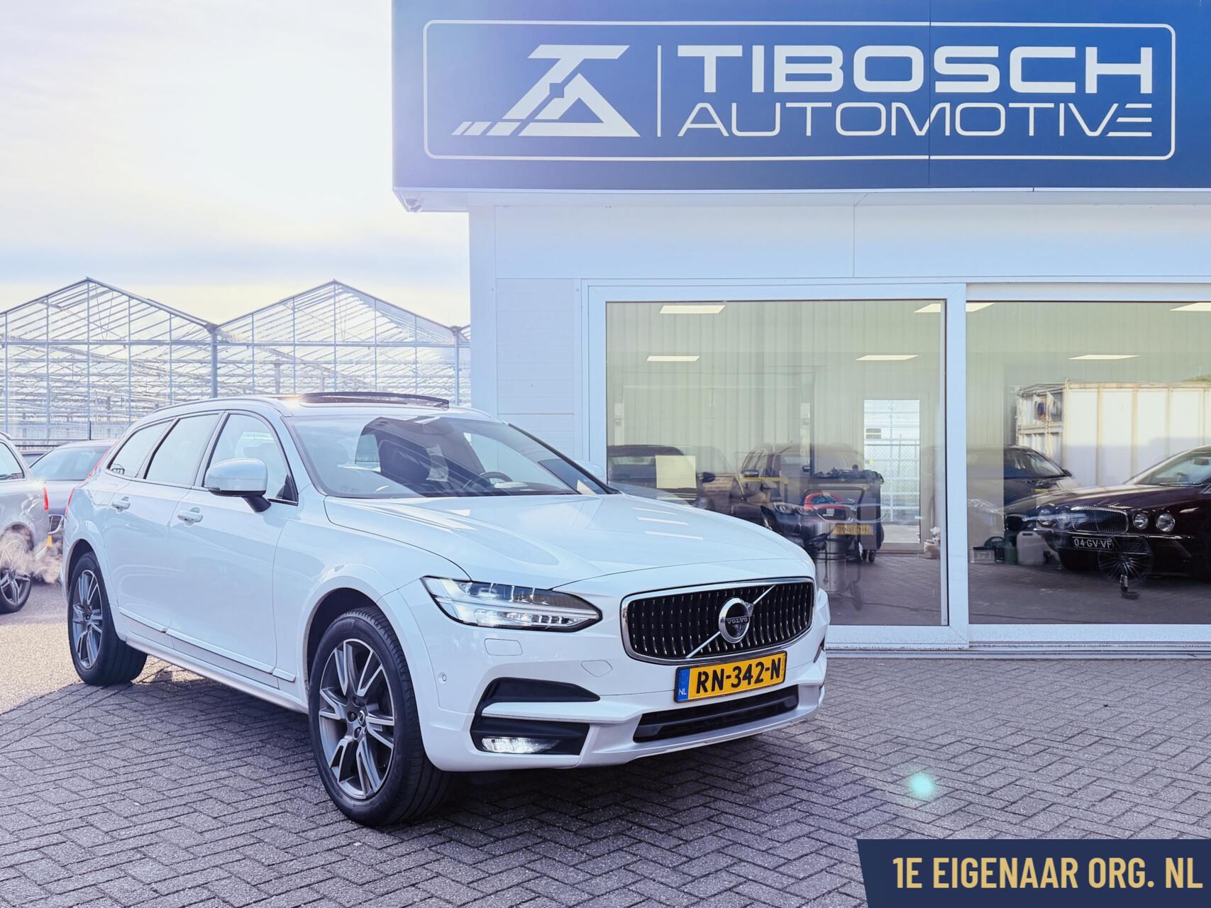 Foto van Volvo V90 Cross Country