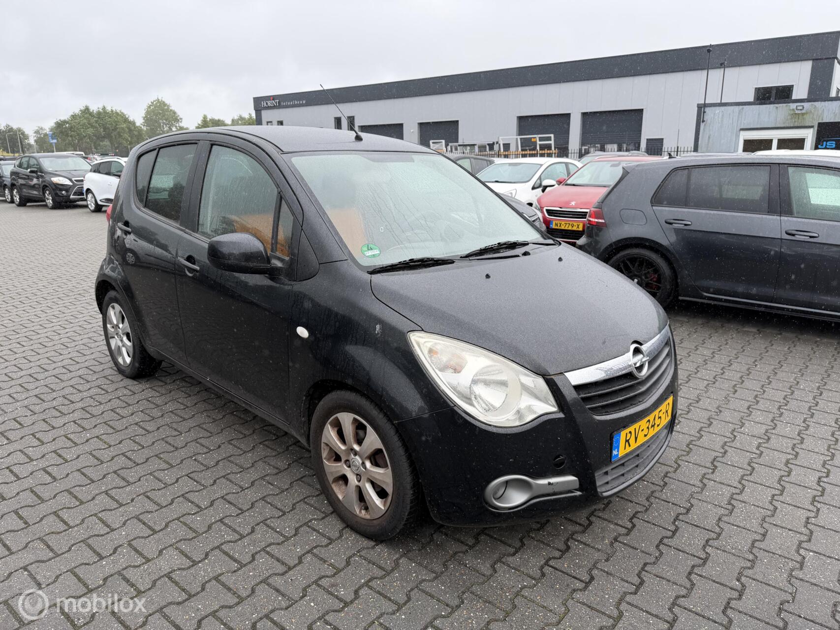 Foto van Opel Agila