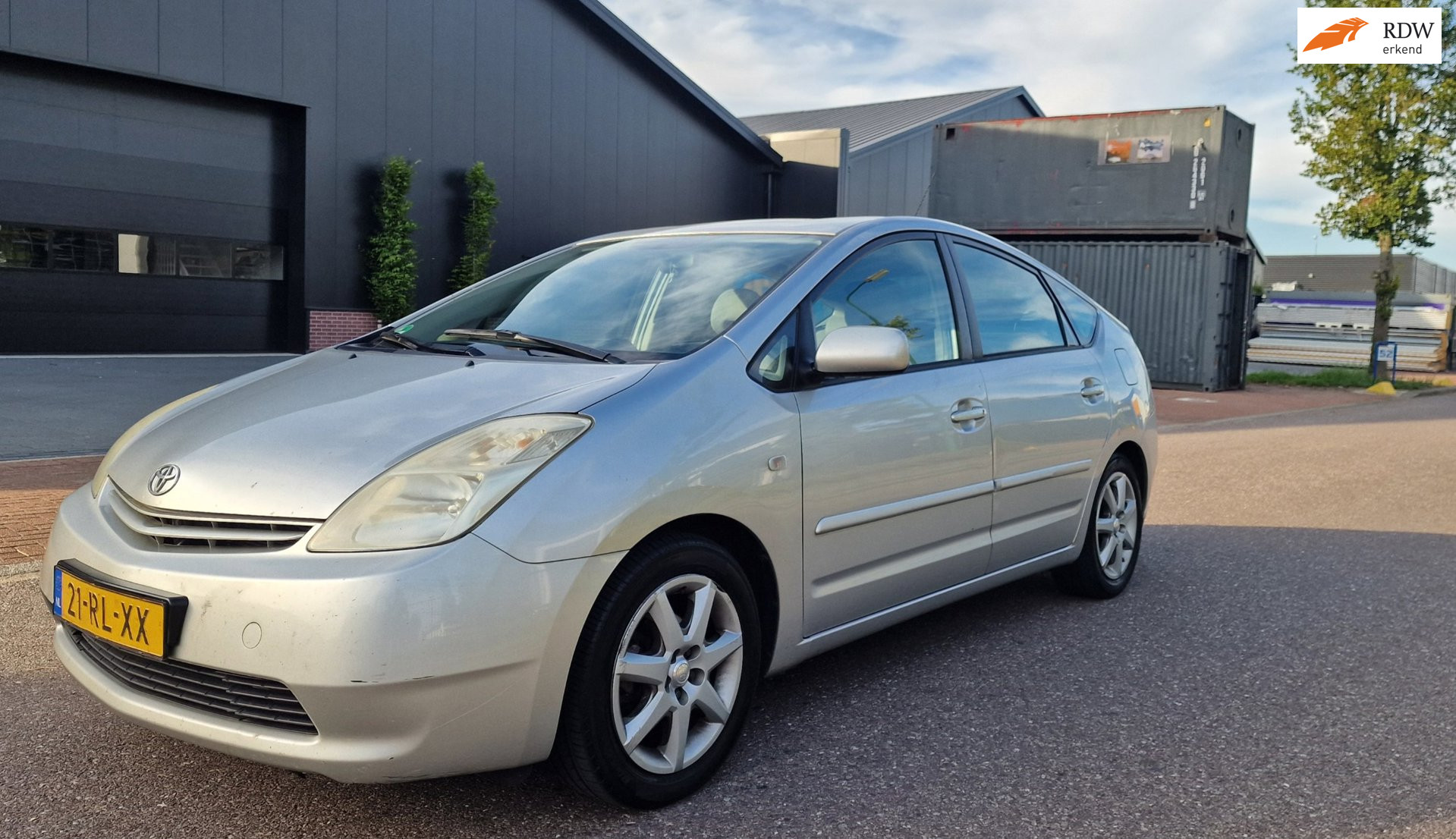 Toyota Toyota Prius 1.5 VVT-i AUTOMAAT CRUISE AIRCO BOEKJES 2005 - voorkant