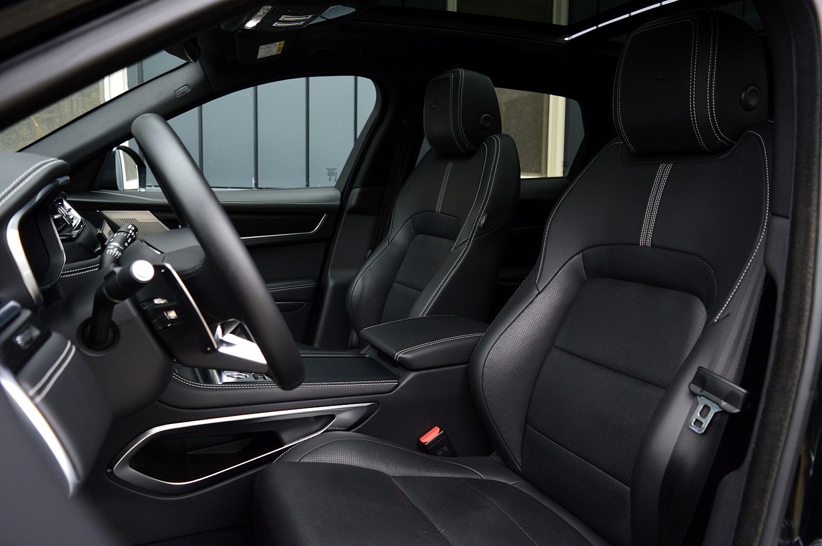 Foto van Jaguar Jaguar F-pace