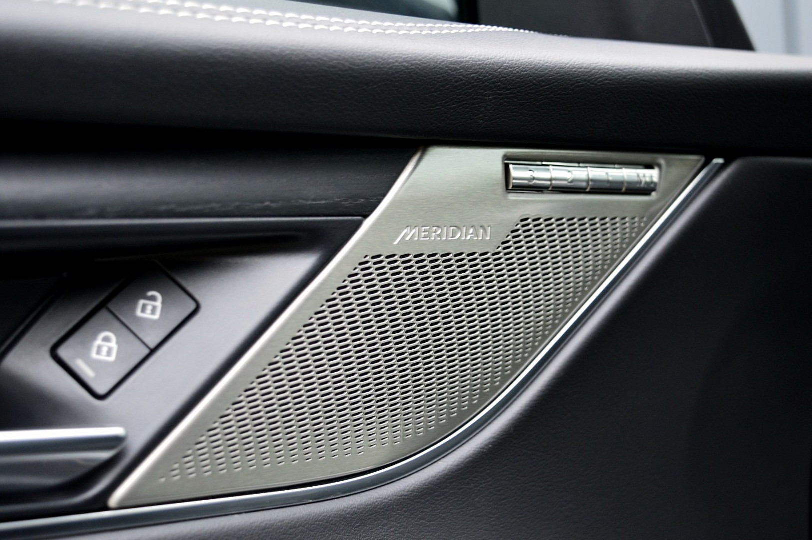 Foto van Jaguar Jaguar F-pace