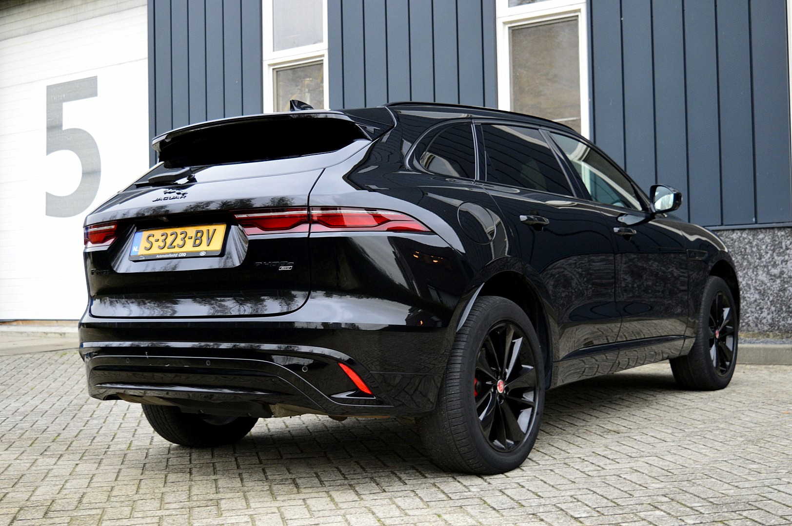 Foto van Jaguar Jaguar F-pace