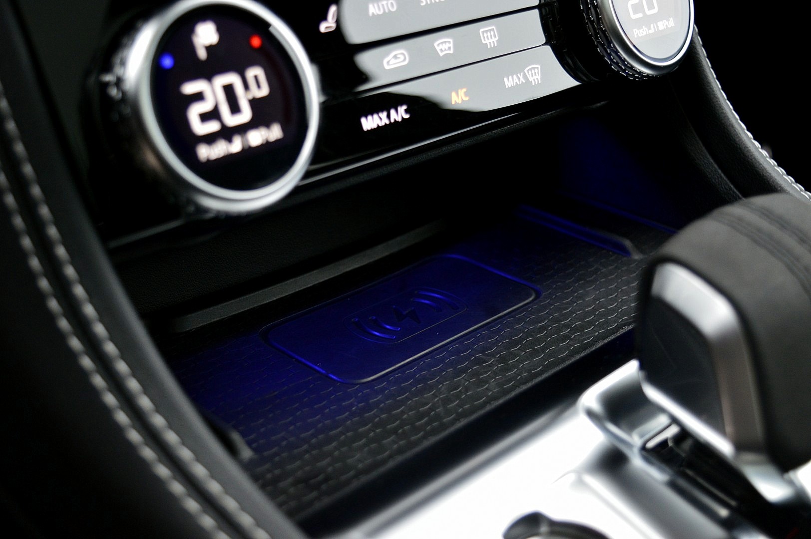 Foto van Jaguar Jaguar F-pace