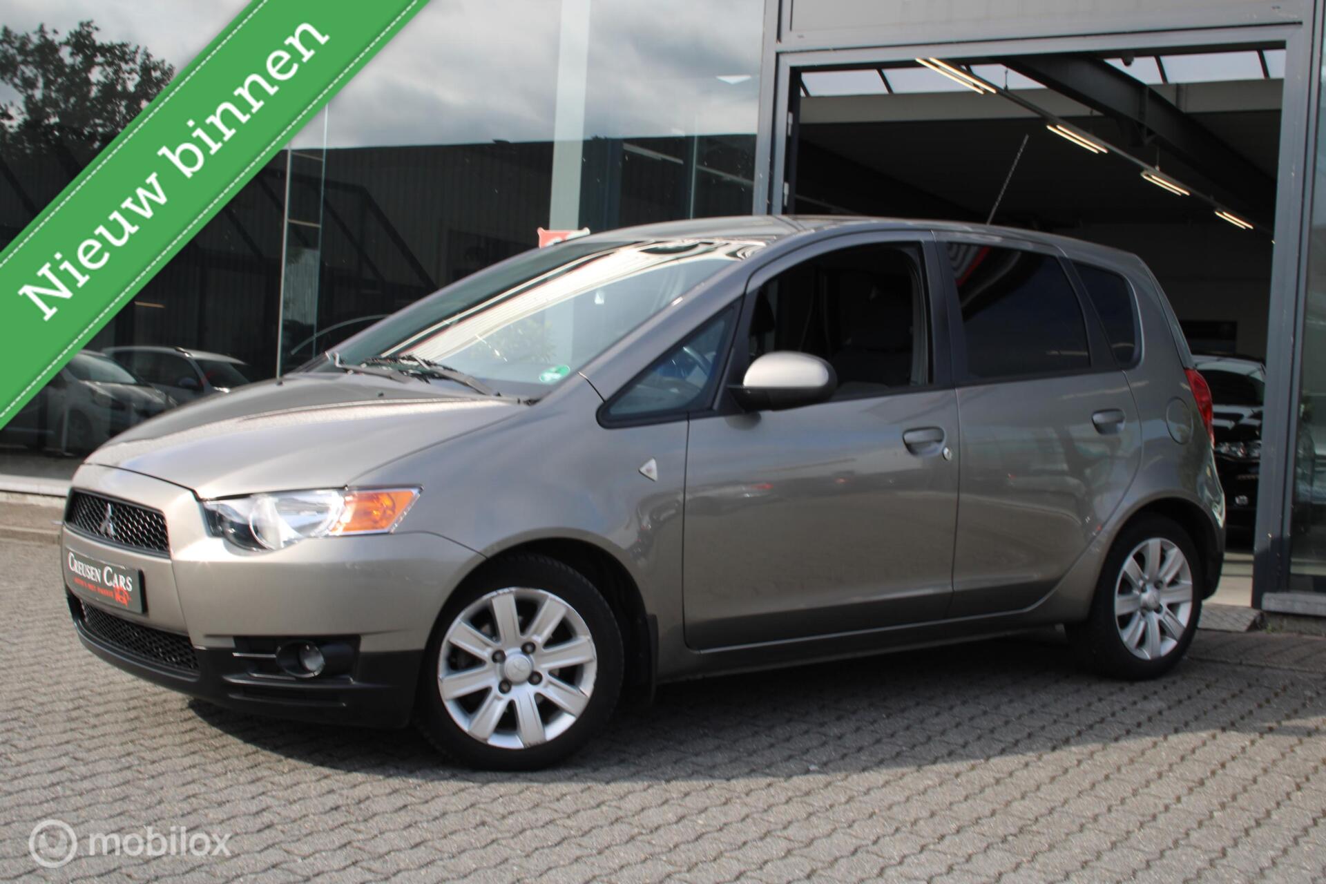 Foto van Mitsubishi Colt