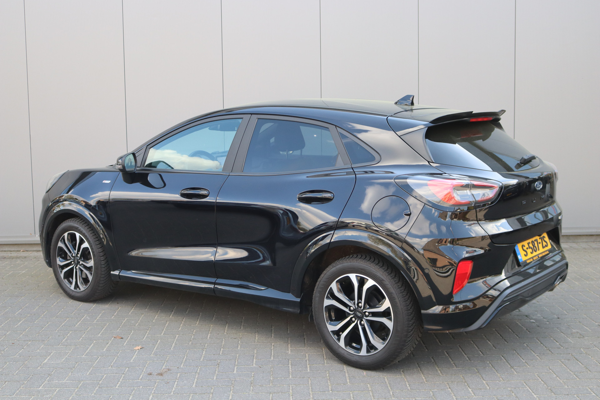 Foto van Ford Puma