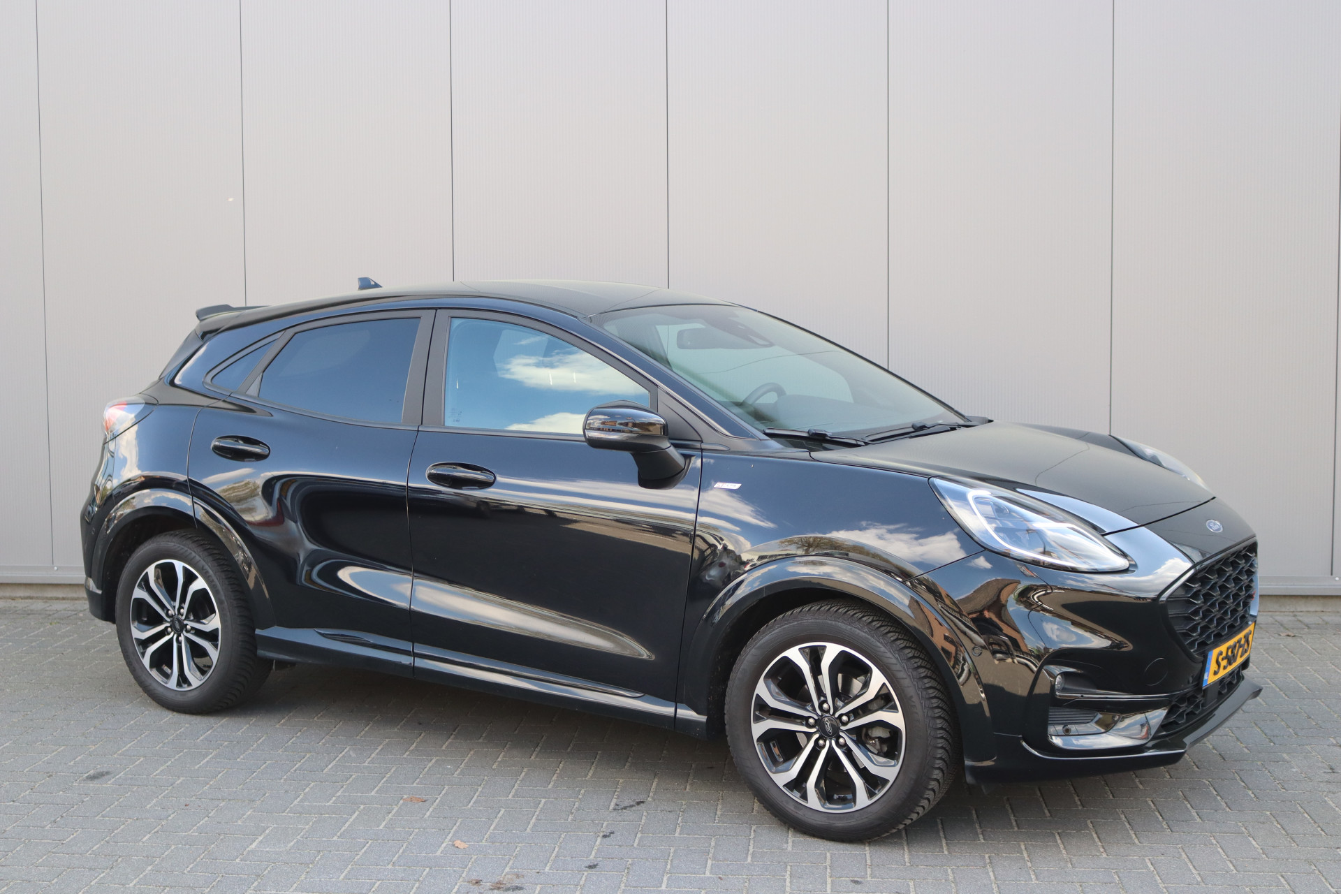 Foto van Ford Puma