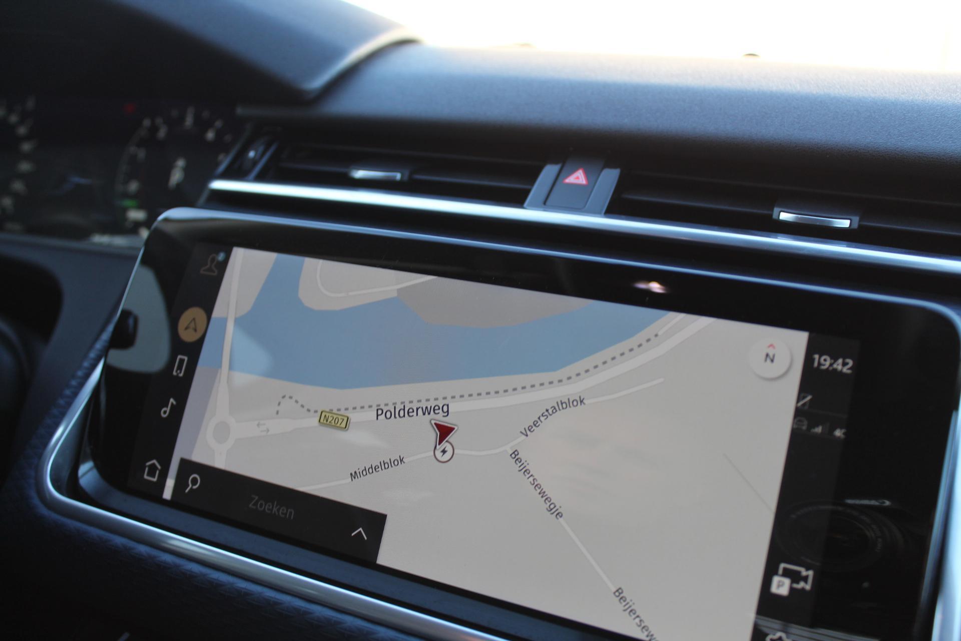 Foto van Land Rover Range Rover Velar