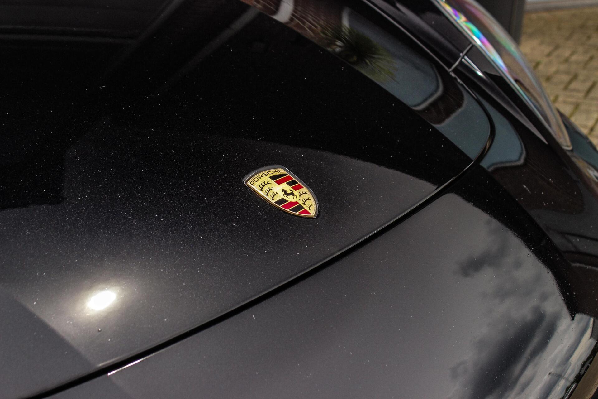 Foto van Porsche Panamera Turbo S E-hybrid