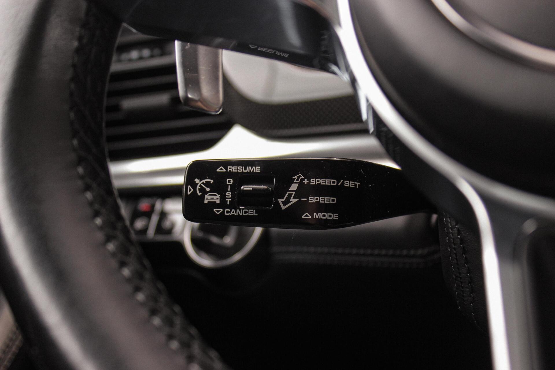Foto van Porsche Panamera Turbo S E-hybrid