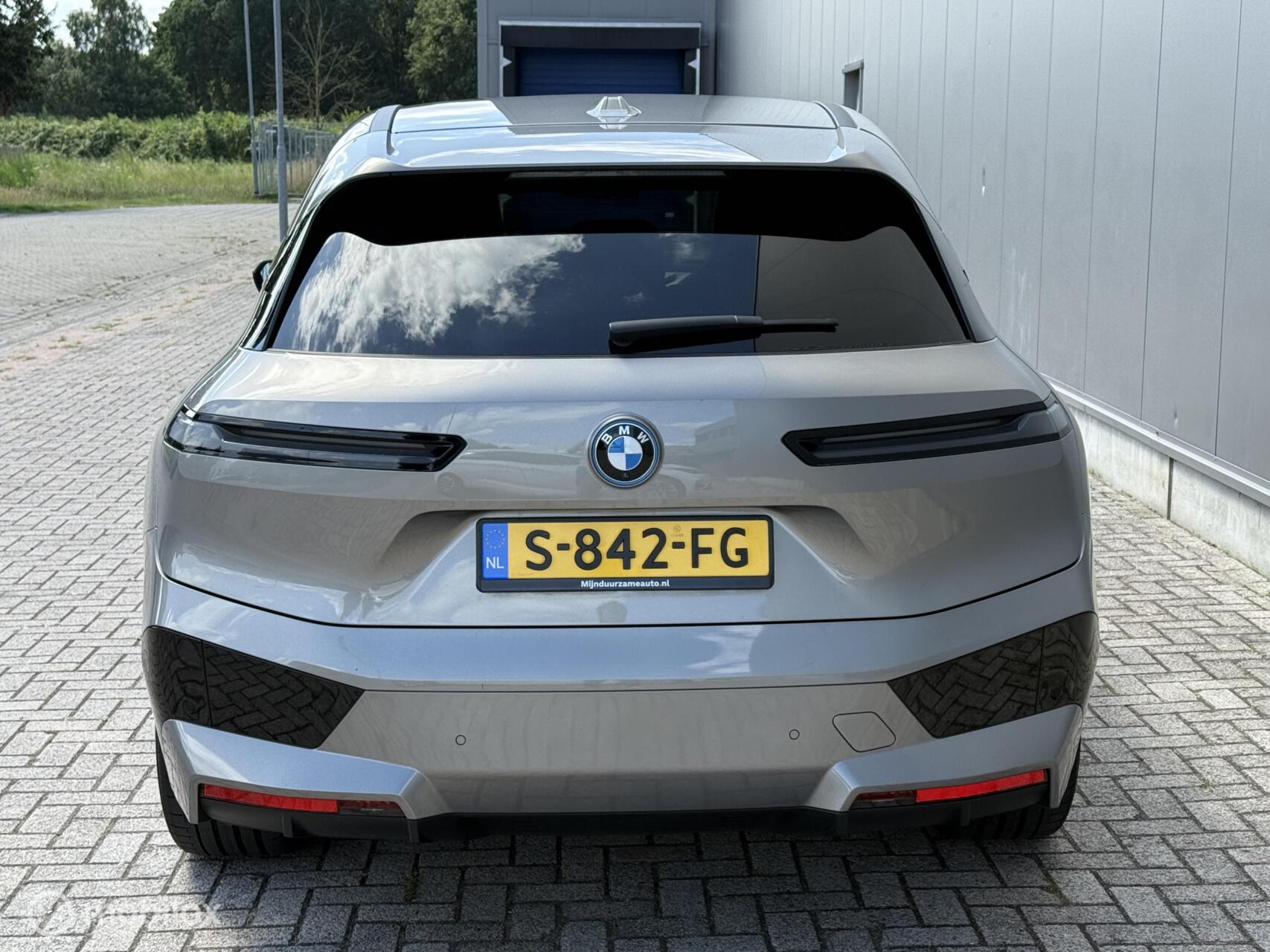 Foto van BMW Ix Xdrive40