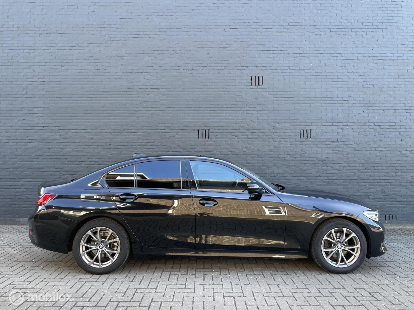Foto van BMW 318i