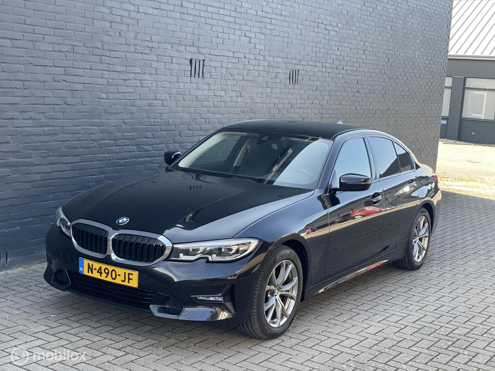 Foto van BMW 318i