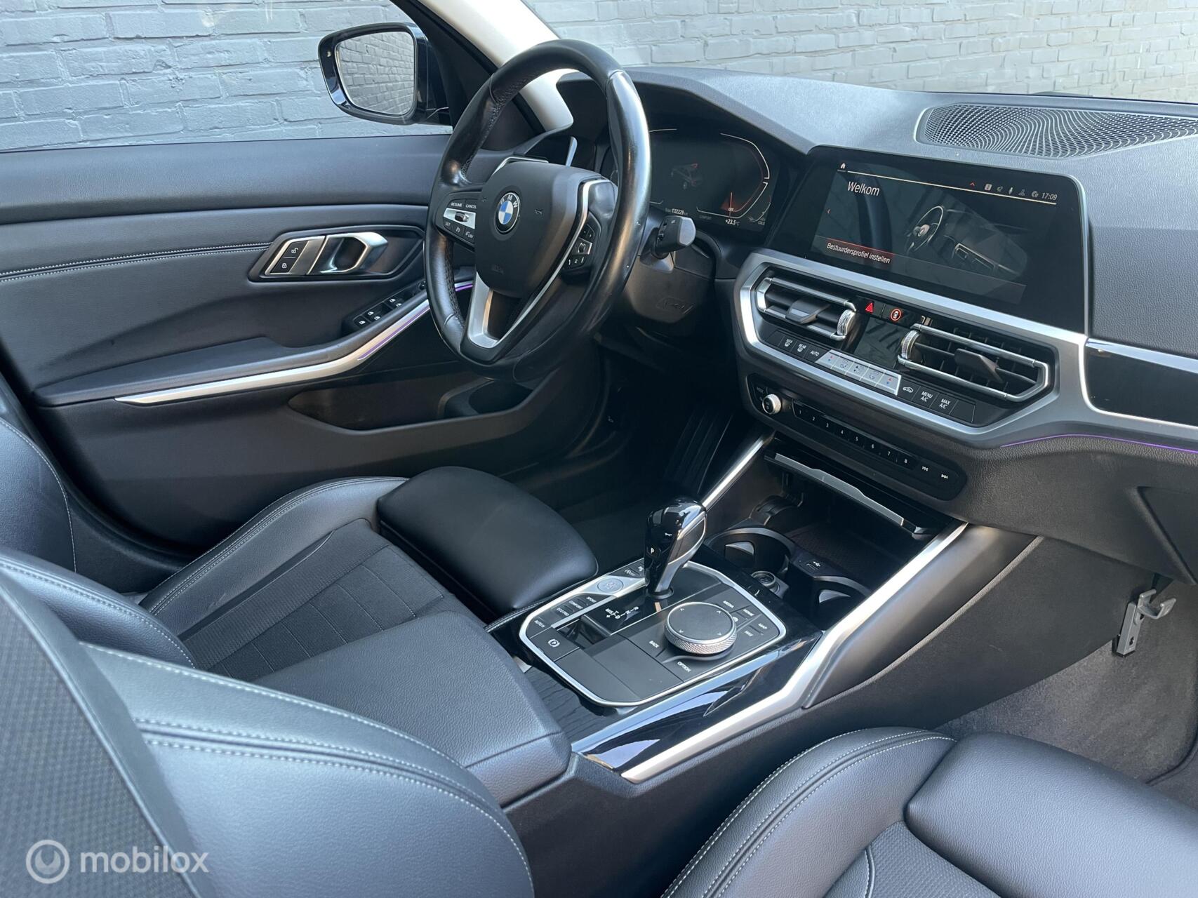 Foto van BMW 318i