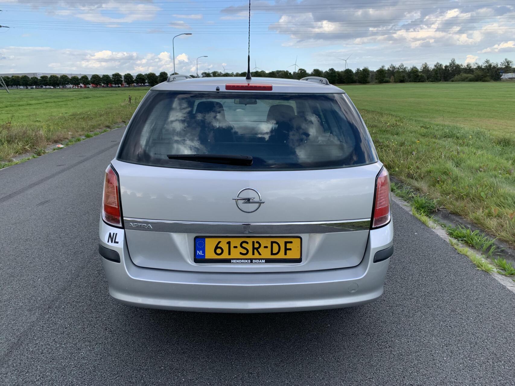 Foto van Opel Astra Station Wagon