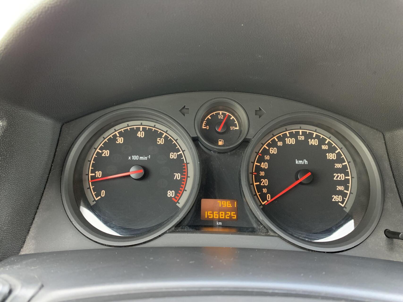 Foto van Opel Astra Station Wagon