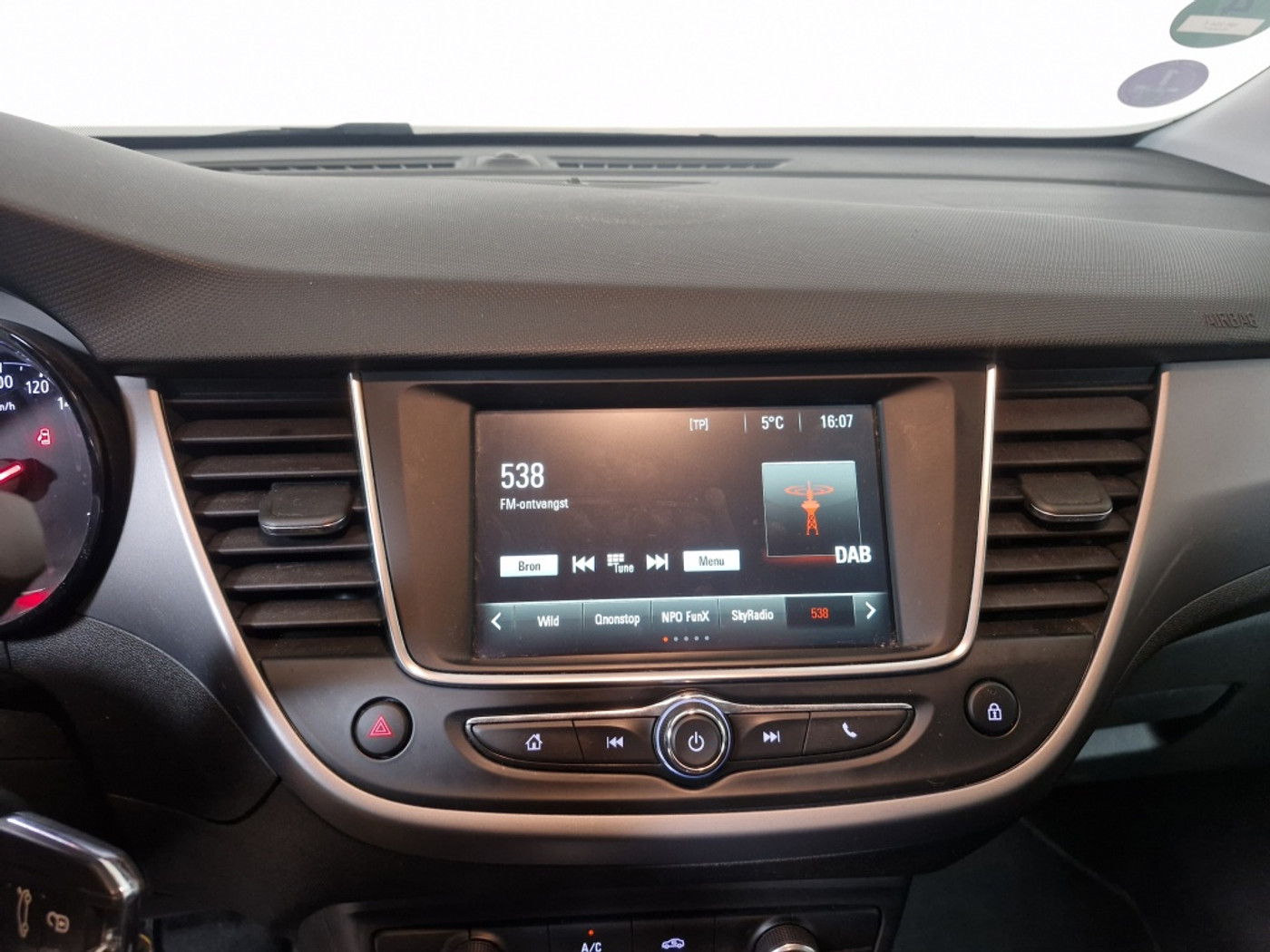 Foto van Opel Crossland X