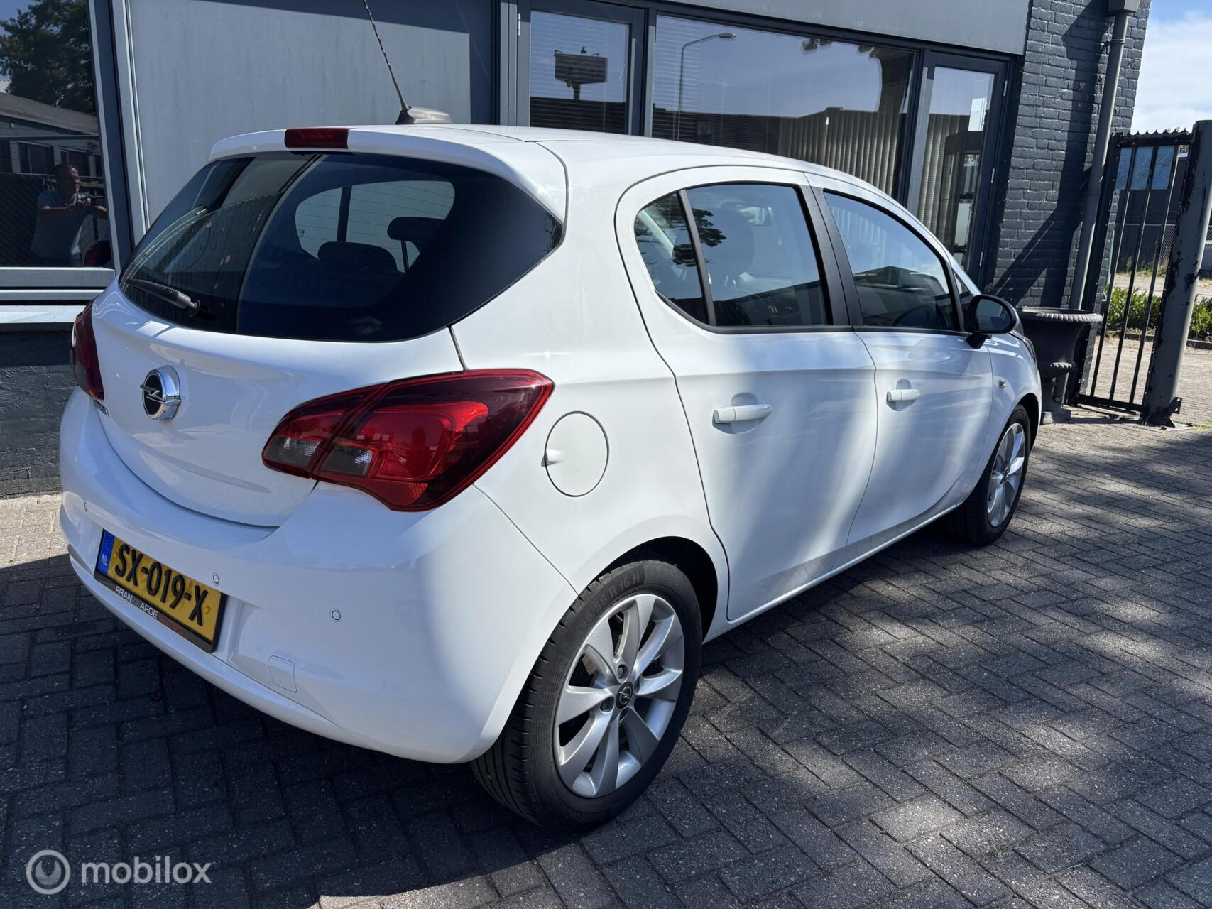 Foto van Opel Corsa-e