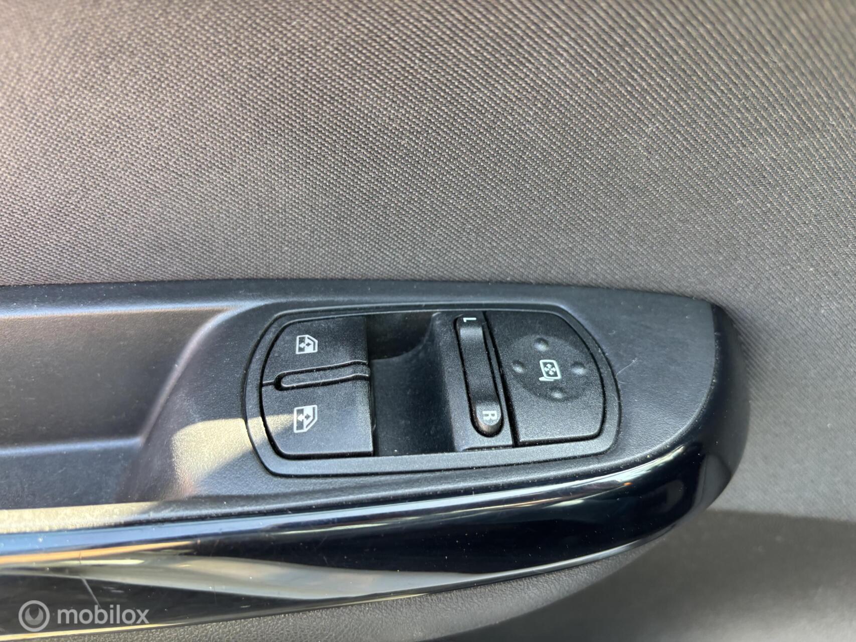 Foto van Opel Corsa-e