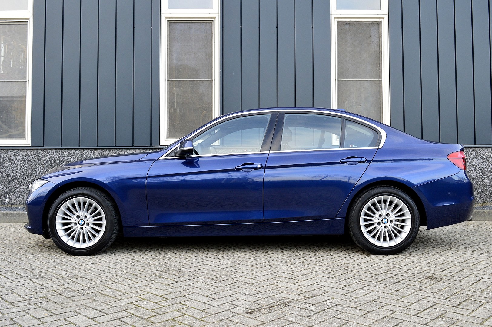 Foto van BMW 318i