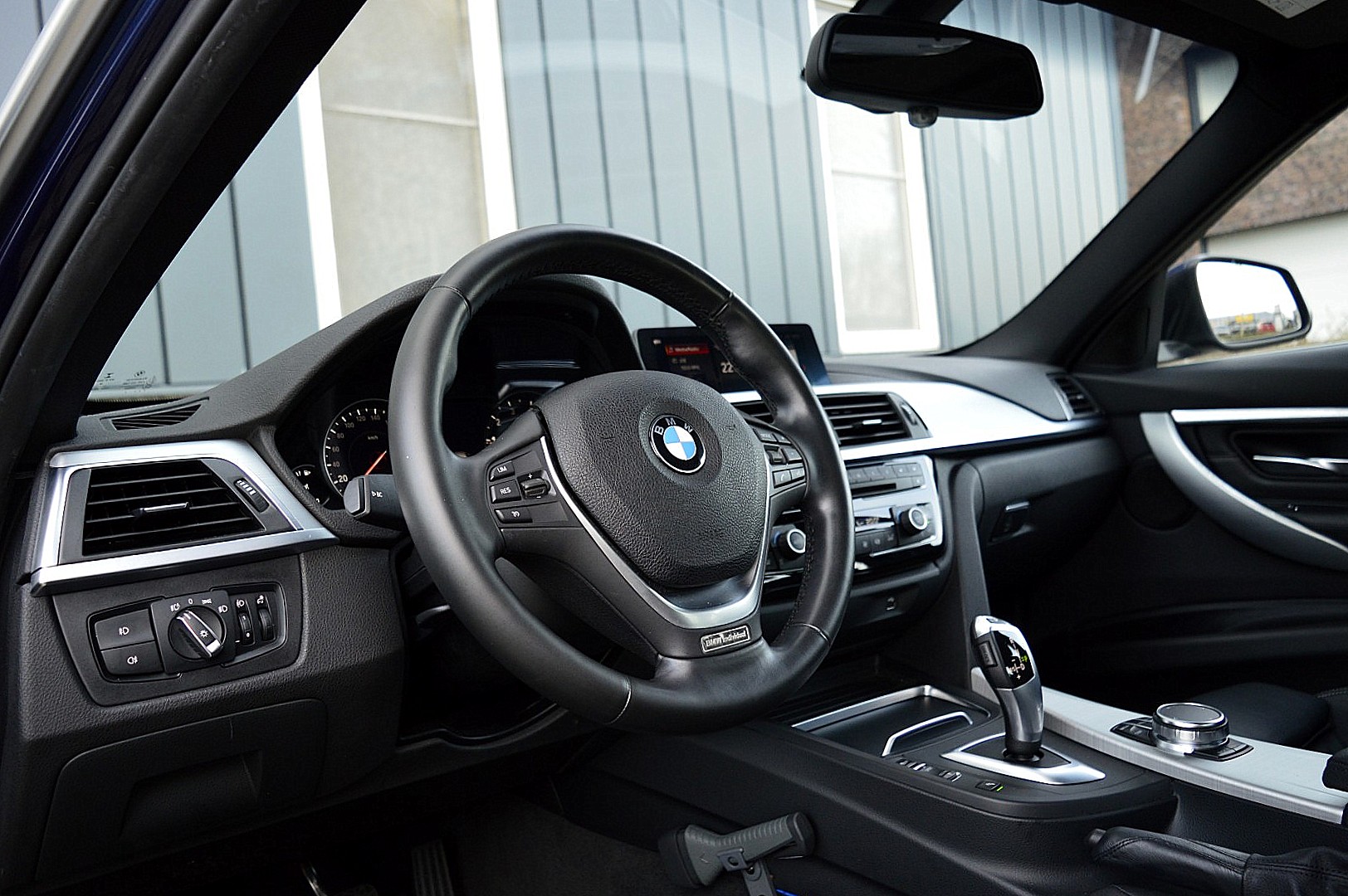 Foto van BMW 318i
