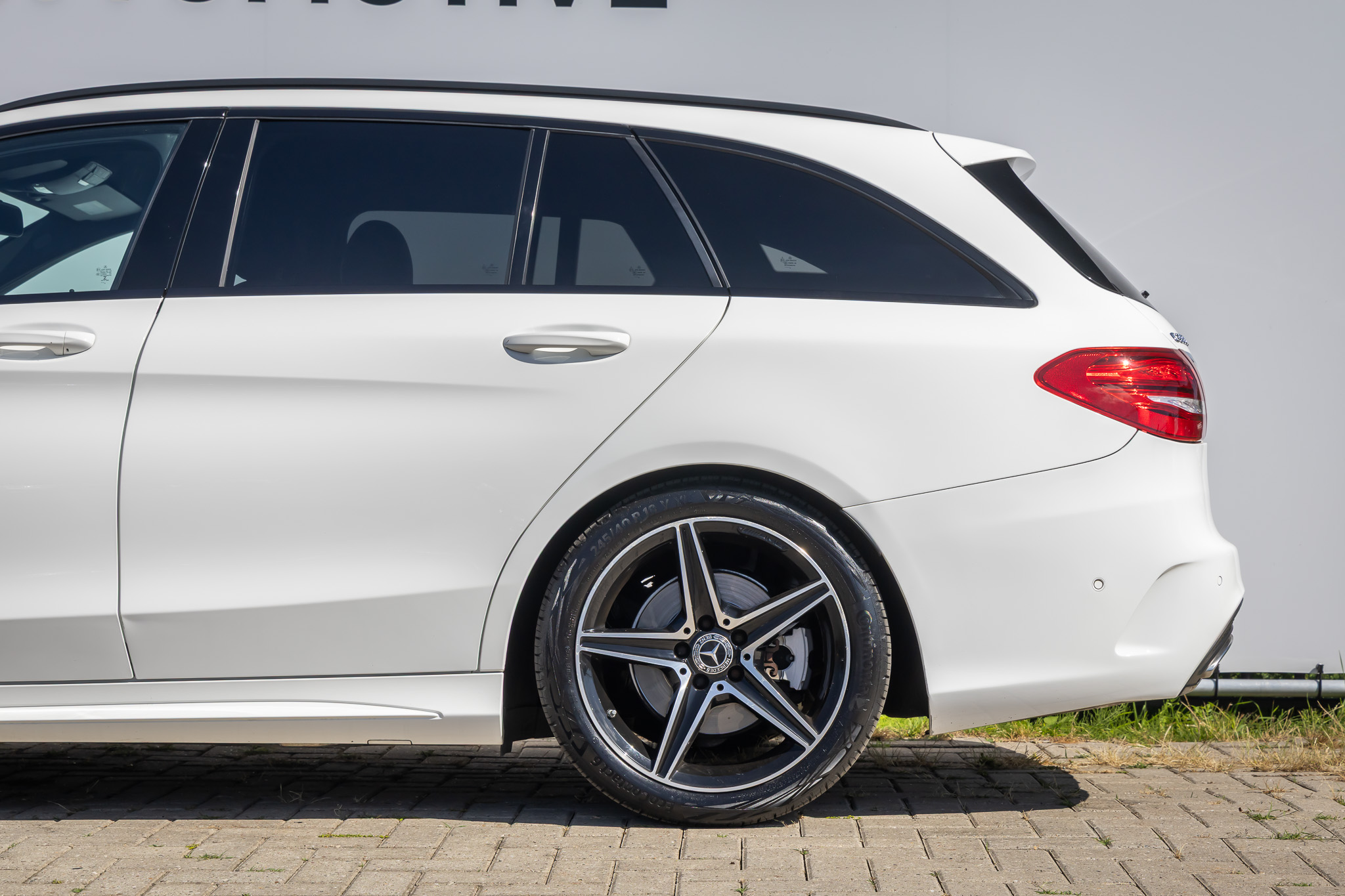 Foto van Mercedes-Benz C 350 E