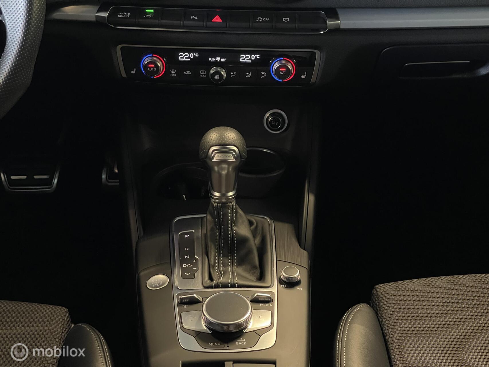 Foto van Audi A3 Sportback E-tron