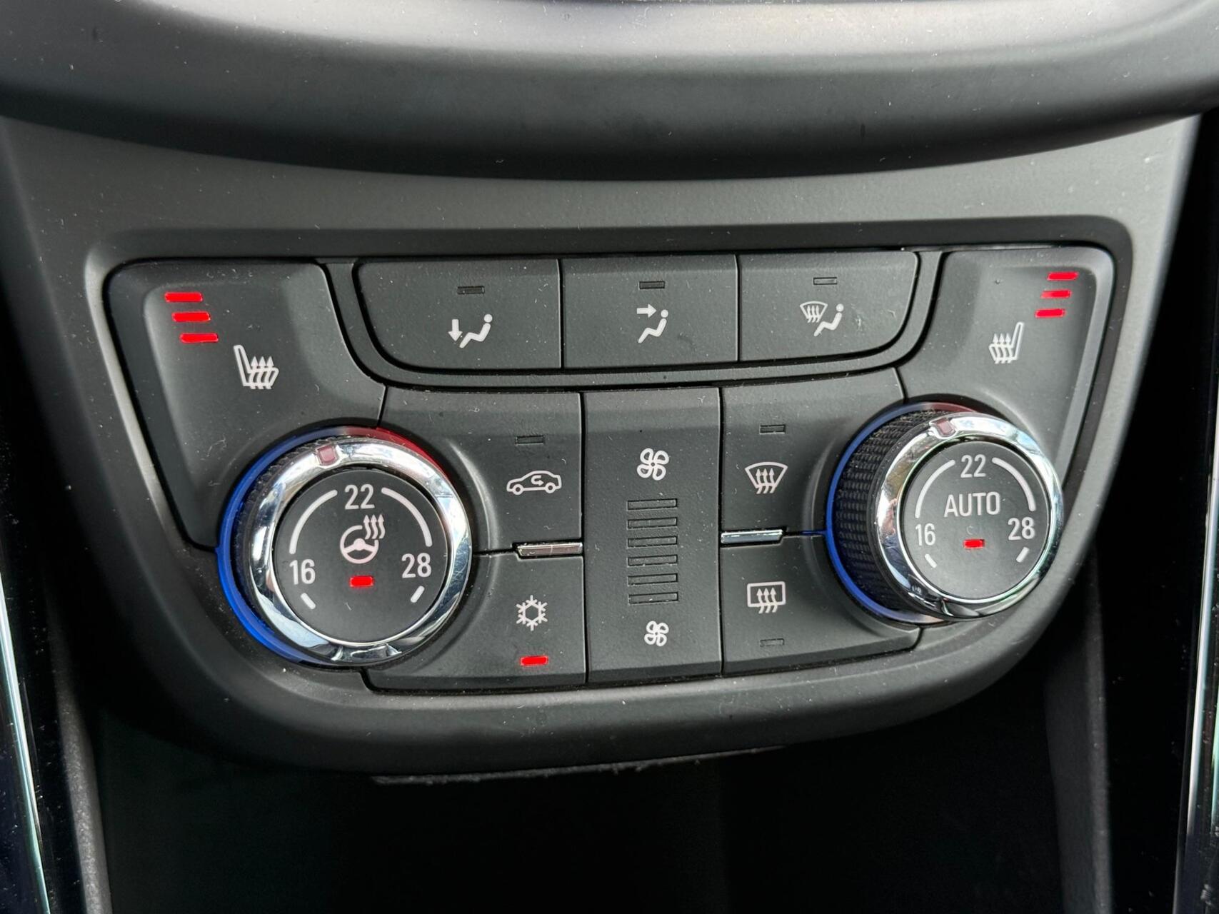 Foto van Opel Zafira Tourer