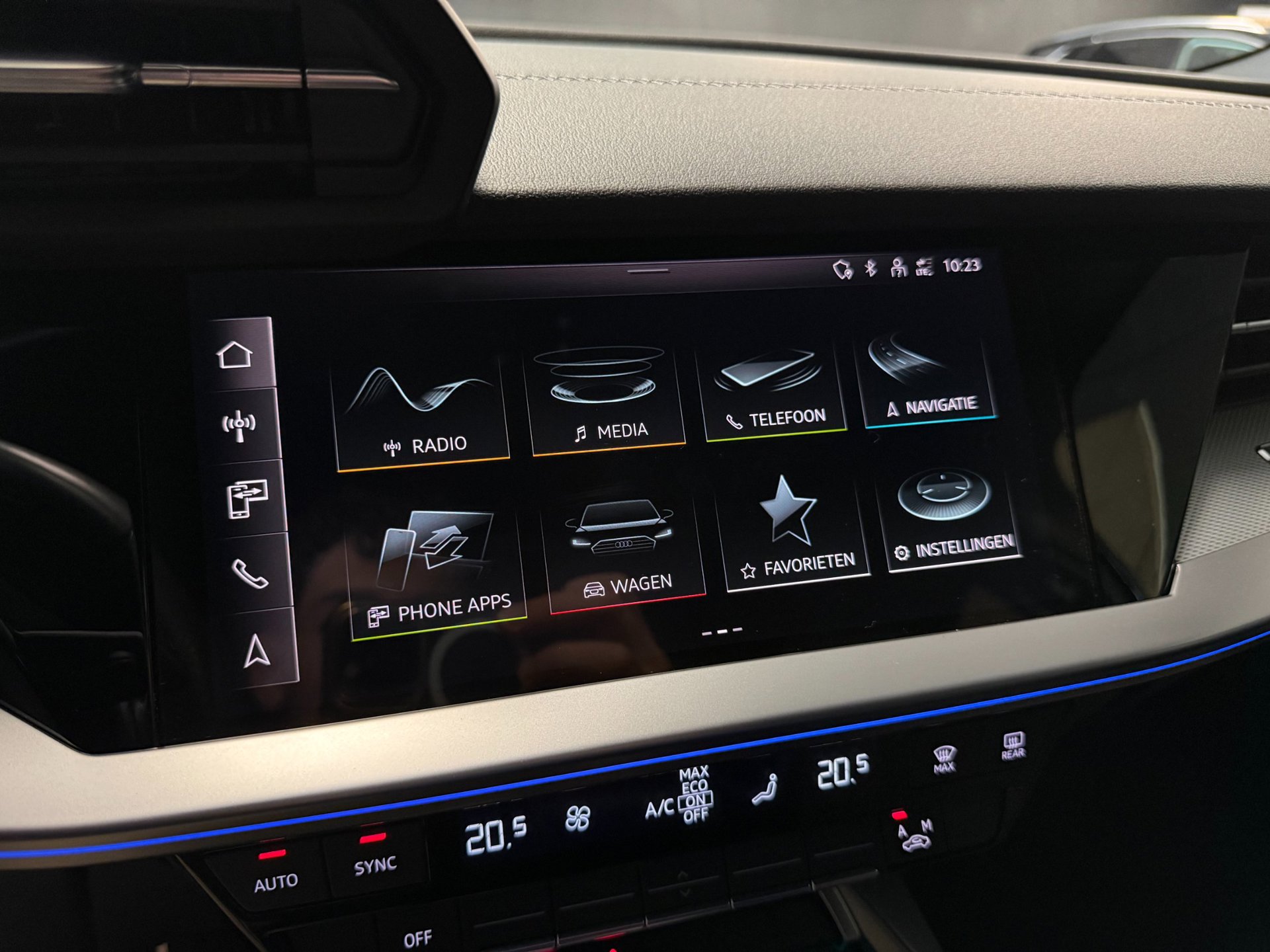 Foto van Audi A3 Limousine