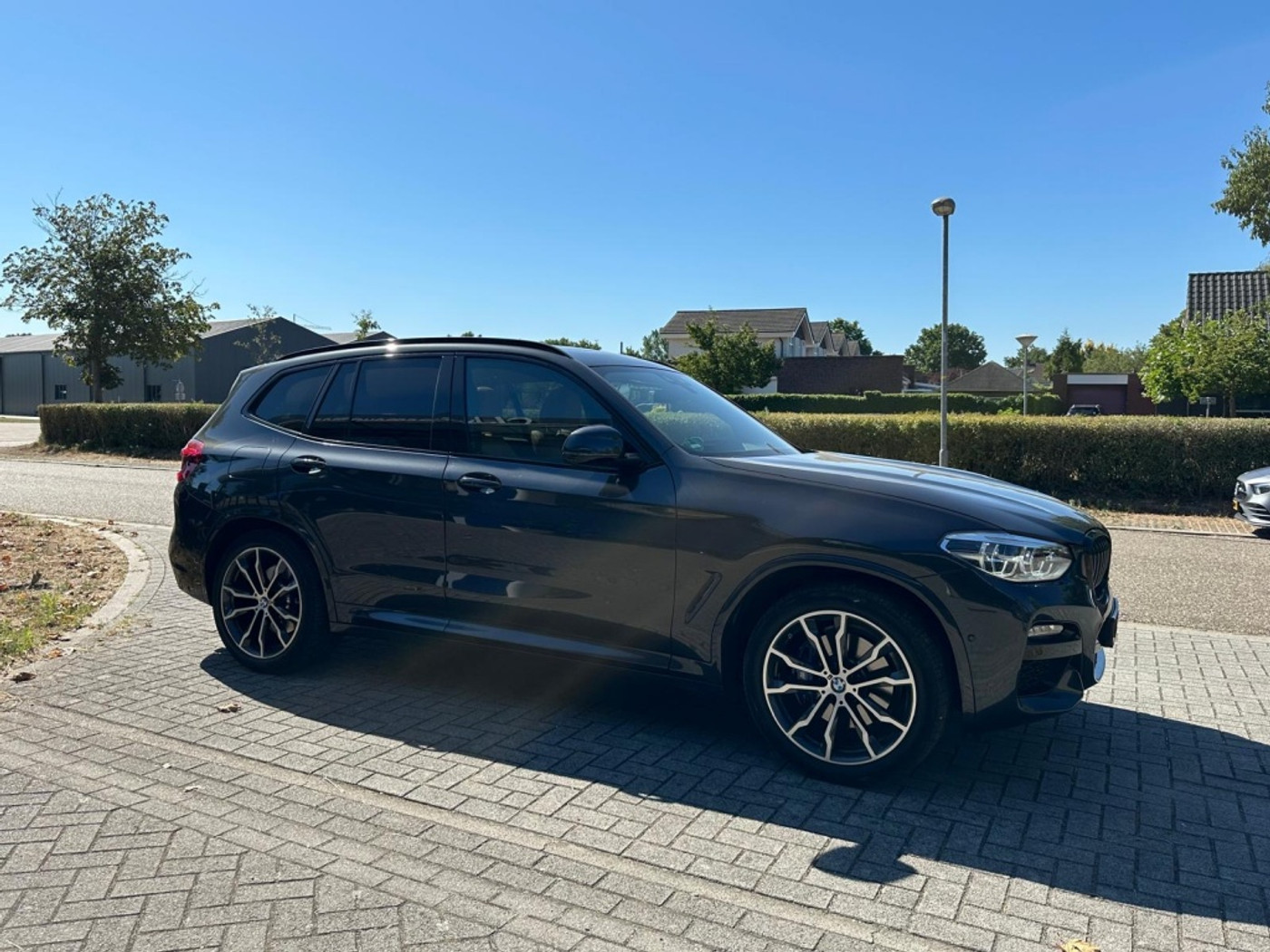 Foto van BMW X3 Xdrive30e