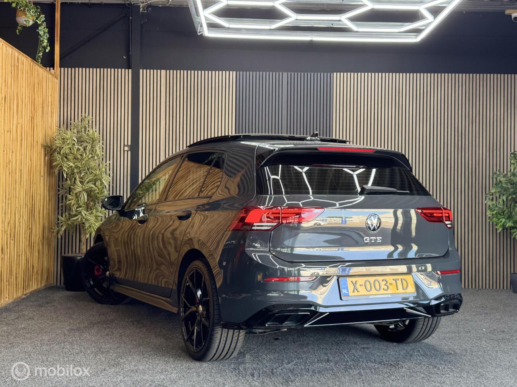 Foto van Volkswagen Golf GTE