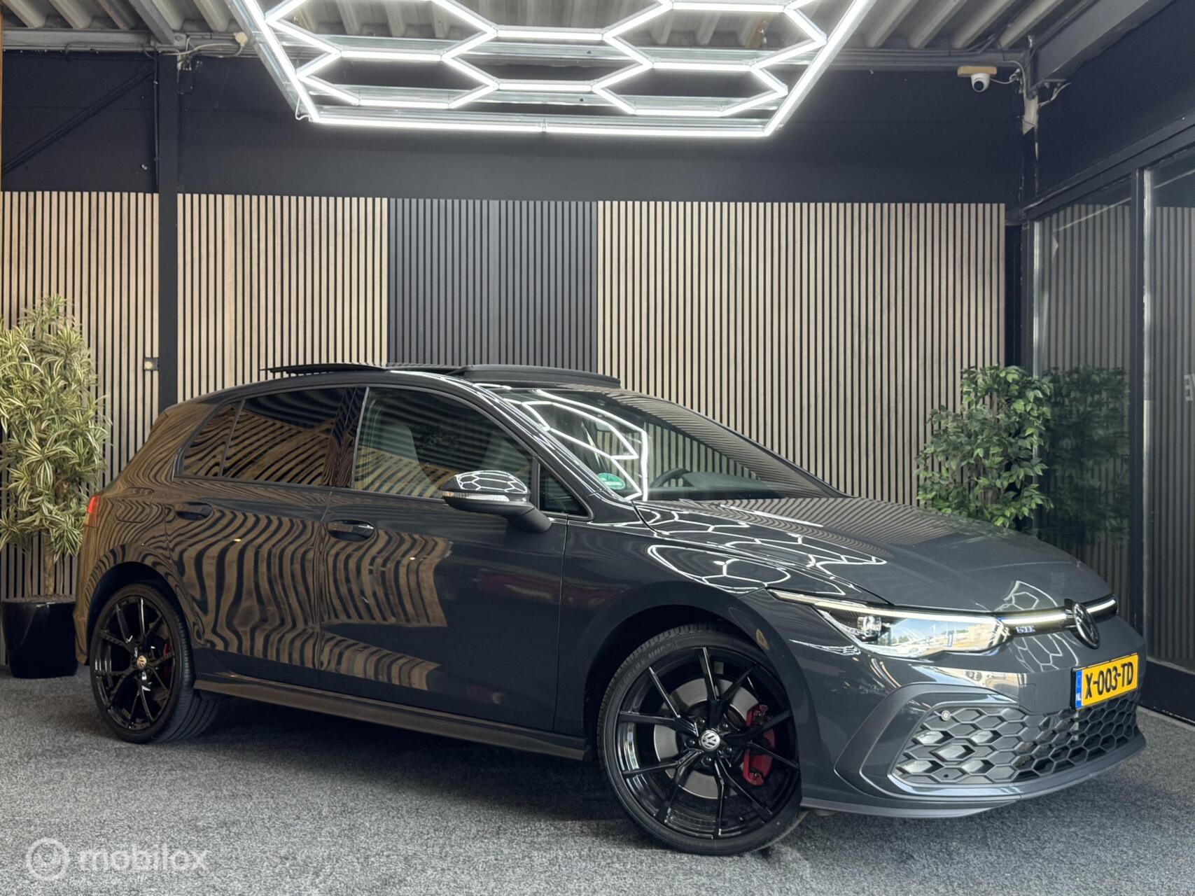 Foto van Volkswagen Golf GTE