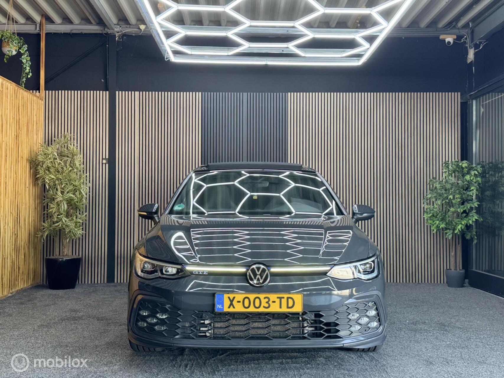 Foto van Volkswagen Golf GTE