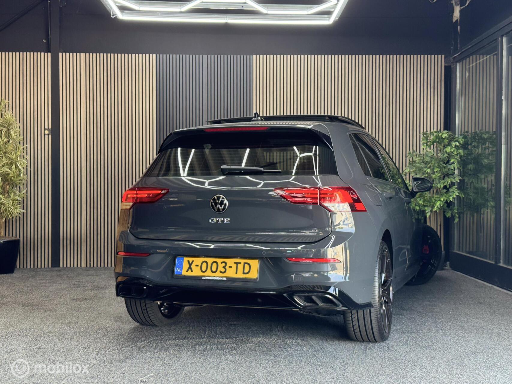 Foto van Volkswagen Golf GTE