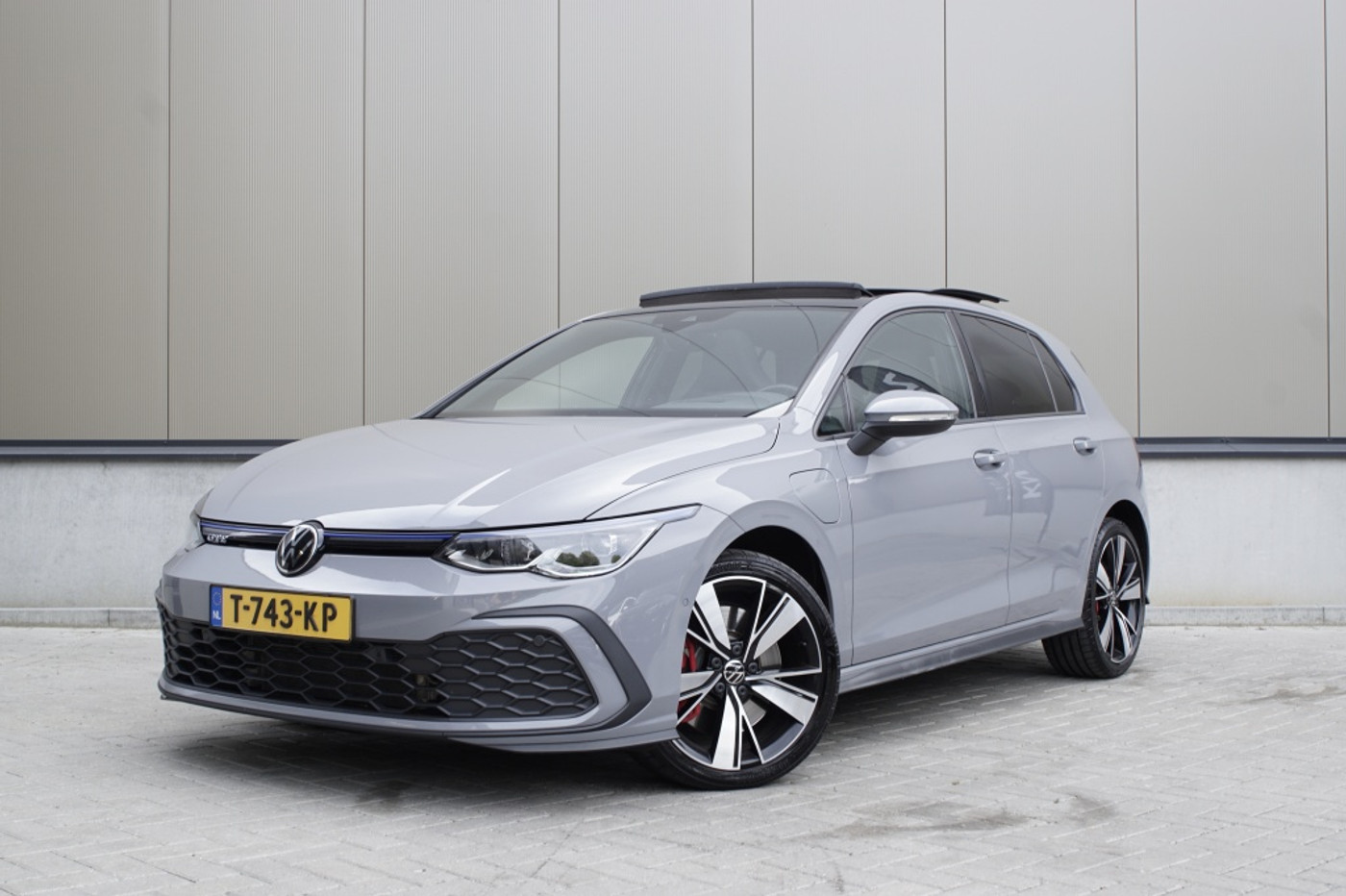 Volkswagen Golf GTE 1.4 eHybrid GTE | Pano | Heads-up | Keyless entry | Dodehoek detectie | 2021 - voorkant