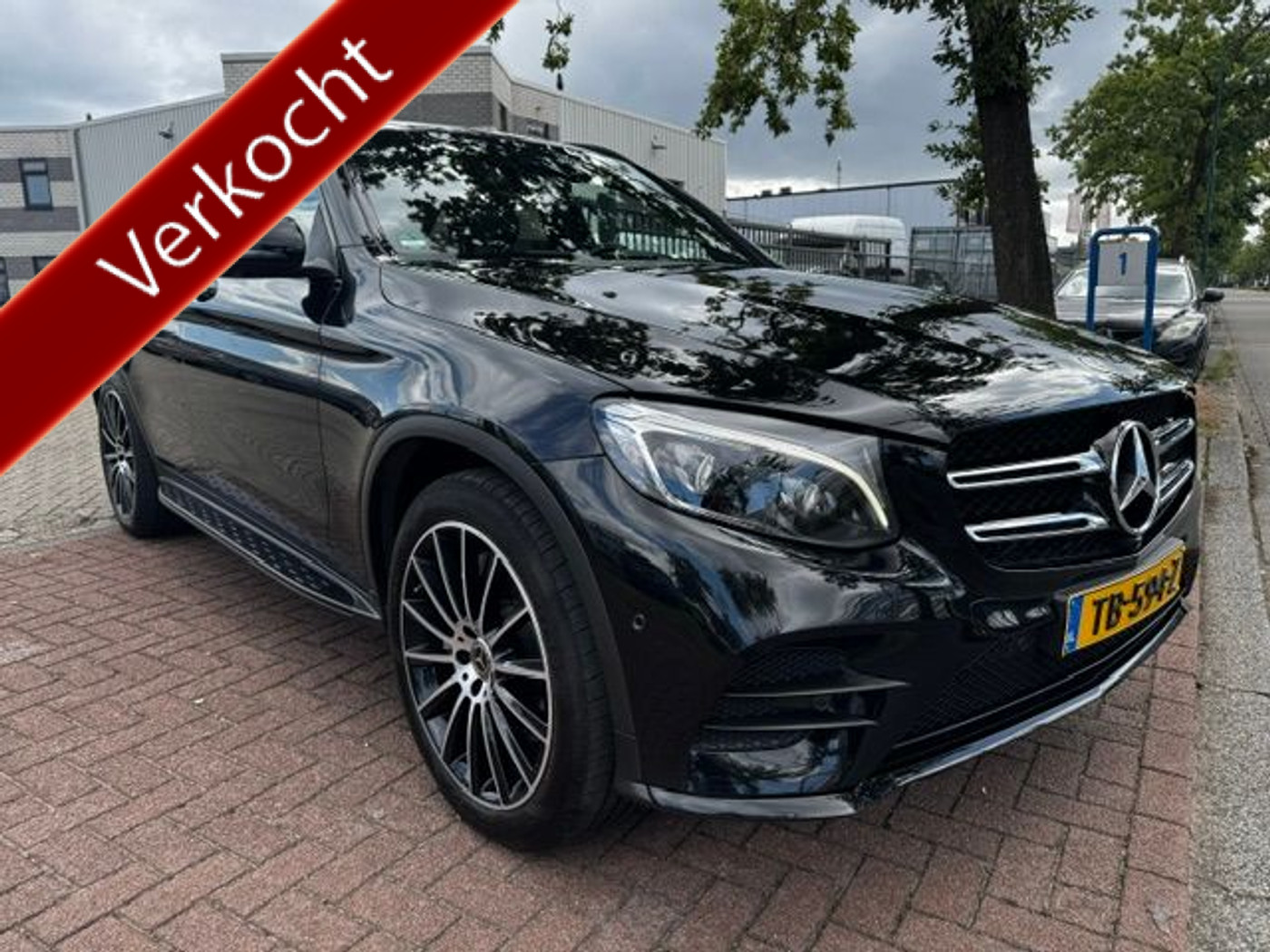 Mercedes-Benz GLC 250 4Matic 250 4MATIC Premium Plus AMG Line Automaat 2018 - voorkant